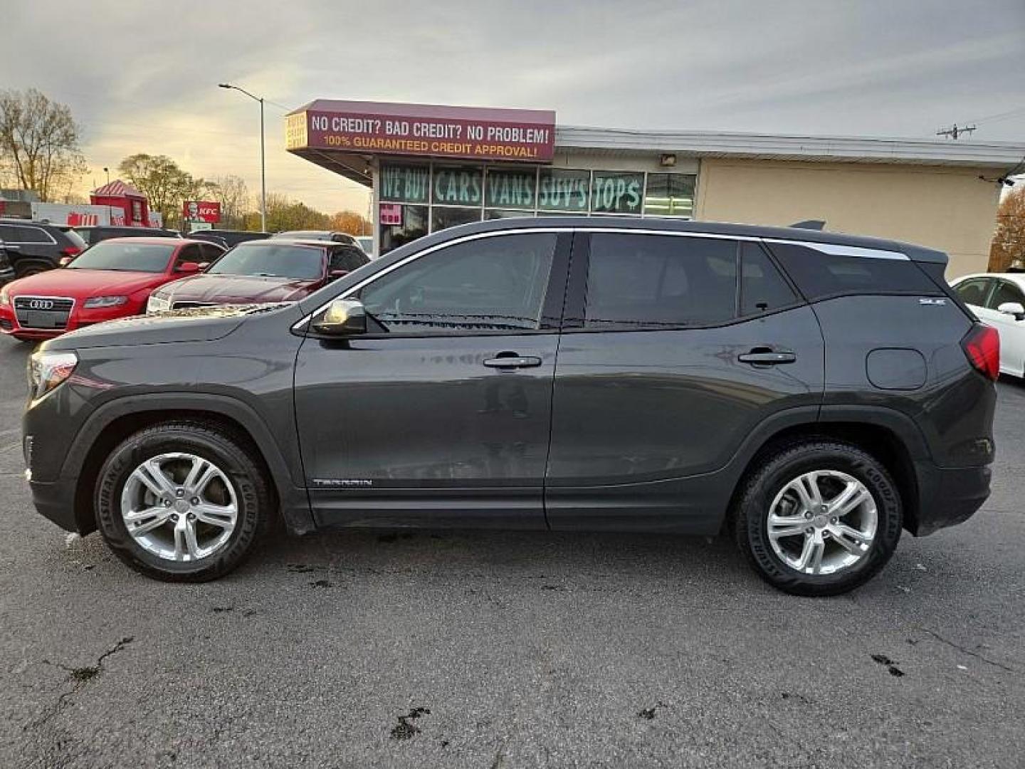 2020 GRAY /BLACK GMC Terrain SLE (3GKALMEV8LL) with an 1.4L L4 DOHC 16V TURBO engine, 6A transmission, located at 3304 Woodville Road, Northwood, OH, 43619, (419) 210-8019, 41.612694, -83.480743 - Your #1 Destination for Auto Loans and mdash;No Matter Your Credit!At our dealership, we believe everyone deserves the opportunity to drive their dream car and mdash;whether you have good credit, bad credit, or no credit at all. With a wide selection of hundreds of cars, trucks, and SUVs, you'll fin - Photo#1