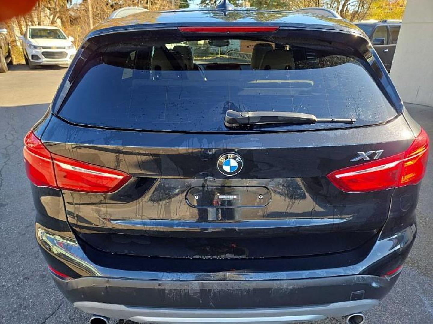 2018 BLACK /BLACK BMW X1 xDrive28i (WBXHT3C36J5) with an 2.0L L4 DOHC 16V engine, 8A transmission, located at 3304 Woodville Road, Northwood, OH, 43619, (419) 210-8019, 41.612694, -83.480743 - Your #1 Destination for Auto Loans and mdash;No Matter Your Credit!At our dealership, we believe everyone deserves the opportunity to drive their dream car and mdash;whether you have good credit, bad credit, or no credit at all. With a wide selection of hundreds of cars, trucks, and SUVs, you'll fin - Photo#3