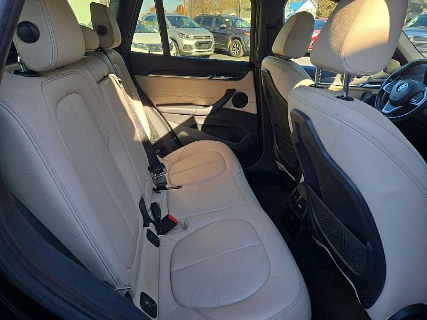 2018 BLACK /BLACK BMW X1 xDrive28i (WBXHT3C36J5) with an 2.0L L4 DOHC 16V engine, 8A transmission, located at 3304 Woodville Road, Northwood, OH, 43619, (419) 210-8019, 41.612694, -83.480743 - Your #1 Destination for Auto Loans and mdash;No Matter Your Credit!At our dealership, we believe everyone deserves the opportunity to drive their dream car and mdash;whether you have good credit, bad credit, or no credit at all. With a wide selection of hundreds of cars, trucks, and SUVs, you'll fin - Photo#14