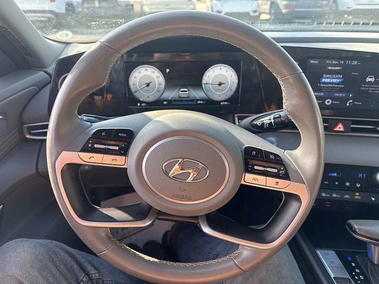 2021 RED /GRAY Hyundai Elantra SEL (KMHLS4AG1MU) with an 1.6L L4 DOHC 16V engine, 6A transmission, located at 3304 Woodville Road, Northwood, OH, 43619, (419) 210-8019, 41.612694, -83.480743 - Your #1 Destination for Auto Loans and mdash;No Matter Your Credit!At our dealership, we believe everyone deserves the opportunity to drive their dream car and mdash;whether you have good credit, bad credit, or no credit at all. With a wide selection of hundreds of cars, trucks, and SUVs, you'll fin - Photo#19