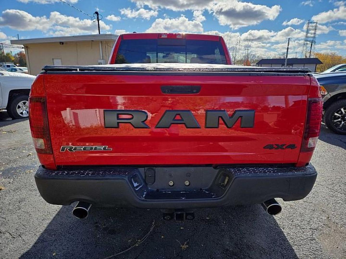 2015 RED /BLACK and RED RAM 1500 Rebel Crew Cab SWB 4WD (1C6RR7YTXFS) with an 5.7L V8 OHV 16V engine, 6A transmission, located at 3304 Woodville Road, Northwood, OH, 43619, (419) 210-8019, 41.612694, -83.480743 - Your #1 Destination for Auto Loans and mdash;No Matter Your Credit!At our dealership, we believe everyone deserves the opportunity to drive their dream car and mdash;whether you have good credit, bad credit, or no credit at all. With a wide selection of hundreds of cars, trucks, and SUVs, you'll fin - Photo#3