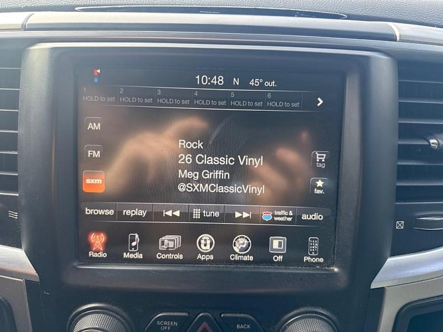 2016 BLACK /BLACK RAM 1500 SLT Quad Cab 2WD (1C6RR6GT0GS) with an 5.7L V8 OHV 16V engine, 6A transmission, located at 3304 Woodville Road, Northwood, OH, 43619, (419) 210-8019, 41.612694, -83.480743 - Your #1 Destination for Auto Loans and mdash;No Matter Your Credit!At our dealership, we believe everyone deserves the opportunity to drive their dream car and mdash;whether you have good credit, bad credit, or no credit at all. With a wide selection of hundreds of cars, trucks, and SUVs, you'll fin - Photo#21