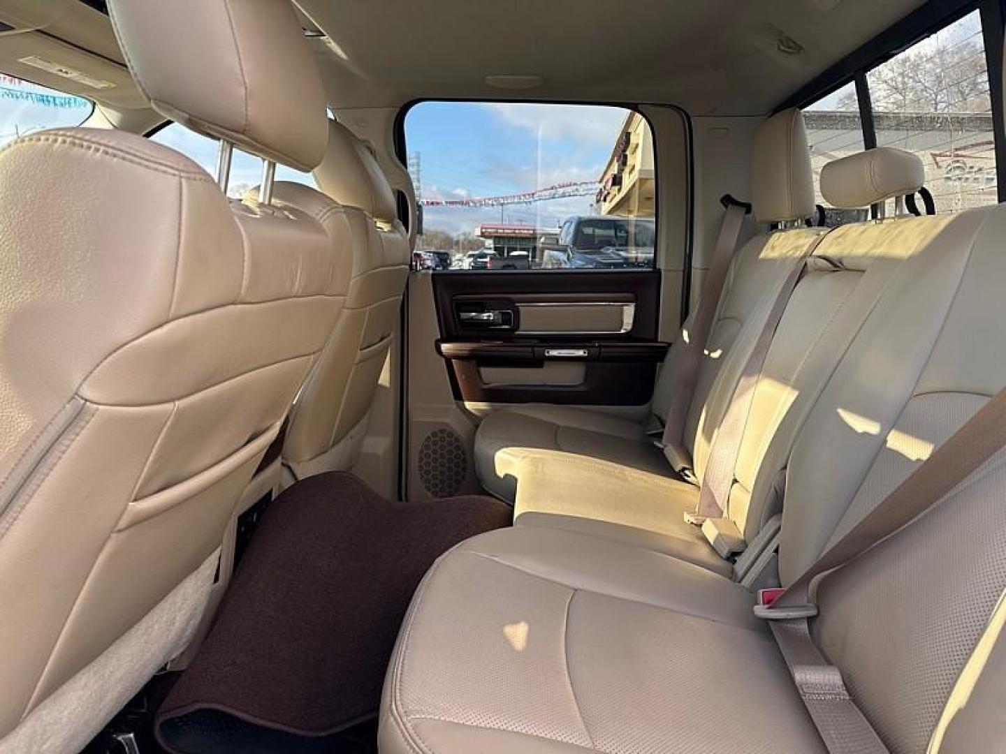 2014 WHITE /TAN/BROWN RAM 1500 Laramie Crew Cab SWB 4WD (1C6RR7NT7ES) with an 5.7L V8 OHV 16V engine, 6-Speed Automatic transmission, located at 3304 Woodville Road, Northwood, OH, 43619, (419) 210-8019, 41.612694, -83.480743 - Photo#11