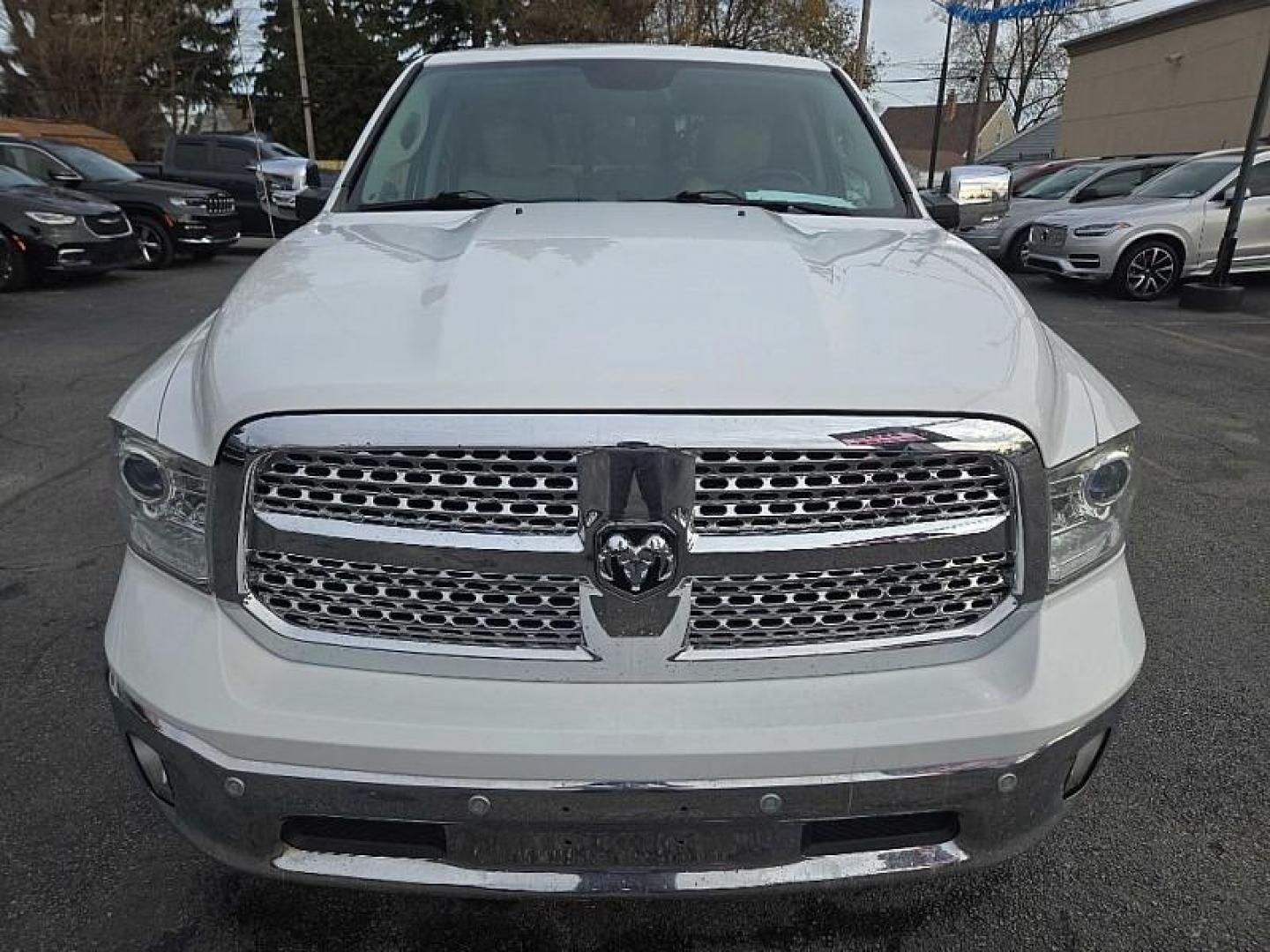 2017 WHITE /BLACK RAM 1500 Laramie Quad Cab 4WD (1C6RR7JM7HS) with an 3.0L V6 DIESEL engine, 8A transmission, located at 3304 Woodville Road, Northwood, OH, 43619, (419) 210-8019, 41.612694, -83.480743 - Photo#7