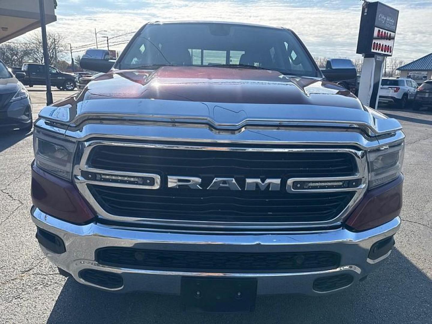 2019 MAROON /BLACK RAM 1500 Big Horn Crew Cab SWB 4WD (1C6SRFFT8KN) with an 5.7L V8 OHV 16V engine, 8A transmission, located at 3304 Woodville Road, Northwood, OH, 43619, (419) 210-8019, 41.612694, -83.480743 - Photo#7