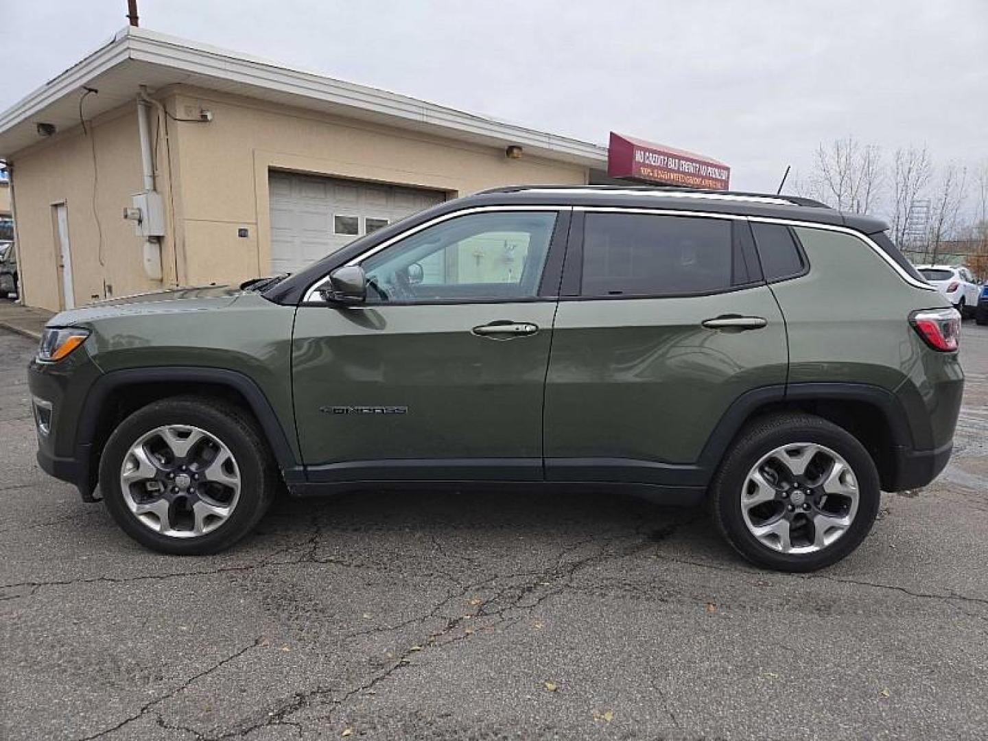 2021 GREEN /BLACK Jeep Compass Limited 4WD (3C4NJDCB2MT) with an 2.4L L4 DOHC 16V engine, CVT transmission, located at 3304 Woodville Road, Northwood, OH, 43619, (419) 210-8019, 41.612694, -83.480743 - Your #1 Destination for Auto Loans and mdash;No Matter Your Credit!At our dealership, we believe everyone deserves the opportunity to drive their dream car and mdash;whether you have good credit, bad credit, or no credit at all. With a wide selection of hundreds of cars, trucks, and SUVs, you'll fin - Photo#1