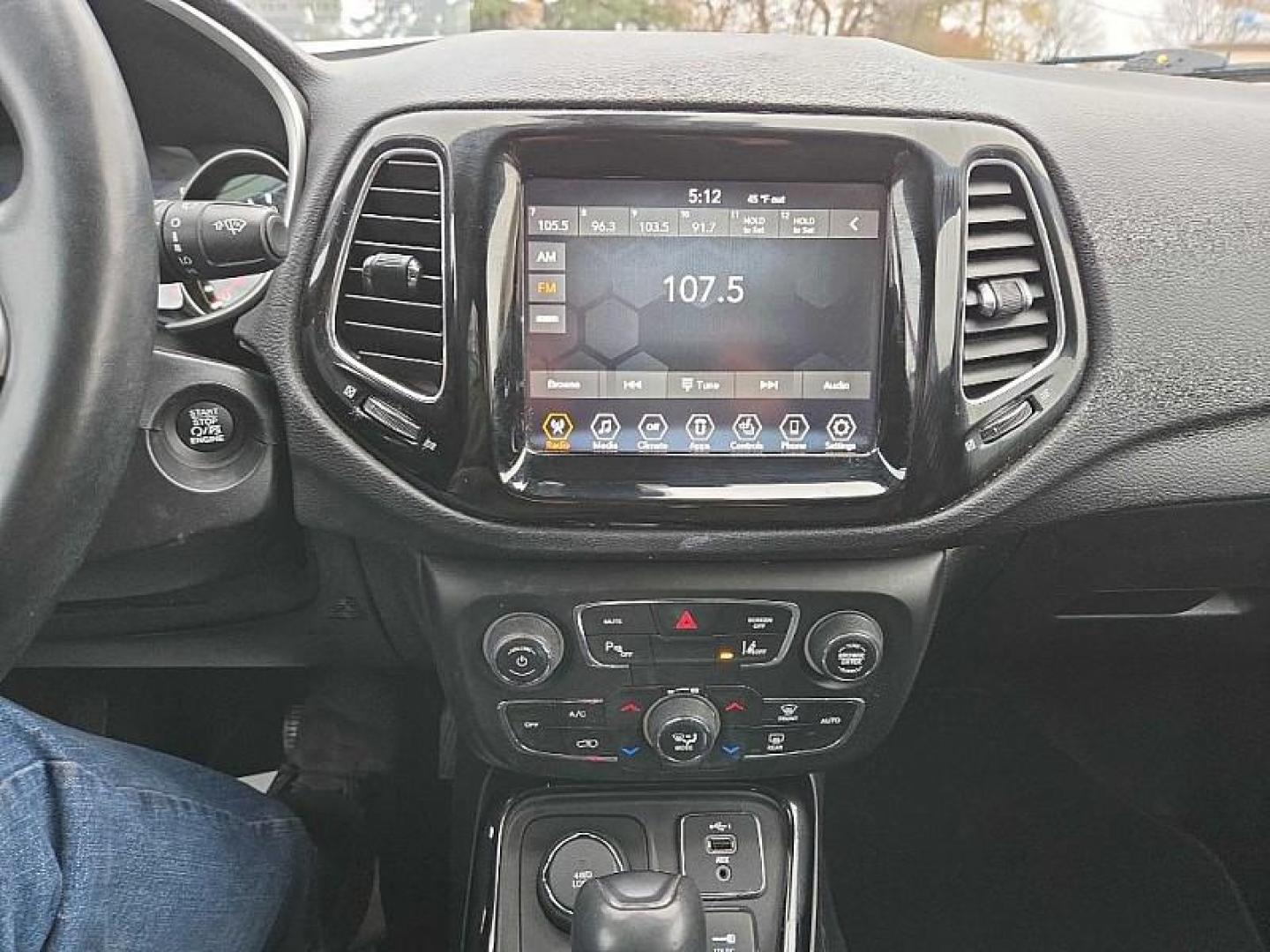 2021 GREEN /BLACK Jeep Compass Limited 4WD (3C4NJDCB2MT) with an 2.4L L4 DOHC 16V engine, CVT transmission, located at 3304 Woodville Road, Northwood, OH, 43619, (419) 210-8019, 41.612694, -83.480743 - Your #1 Destination for Auto Loans and mdash;No Matter Your Credit!At our dealership, we believe everyone deserves the opportunity to drive their dream car and mdash;whether you have good credit, bad credit, or no credit at all. With a wide selection of hundreds of cars, trucks, and SUVs, you'll fin - Photo#20