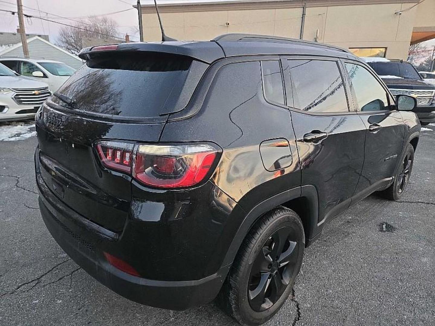 2021 BLACK Jeep Compass Latitude FWD (3C4NJCBBXMT) with an 2.4L L4 DOHC 16V engine, Automatic 6-Spd transmission, located at 3304 Woodville Road, Northwood, OH, 43619, (419) 210-8019, 41.612694, -83.480743 - Photo#4