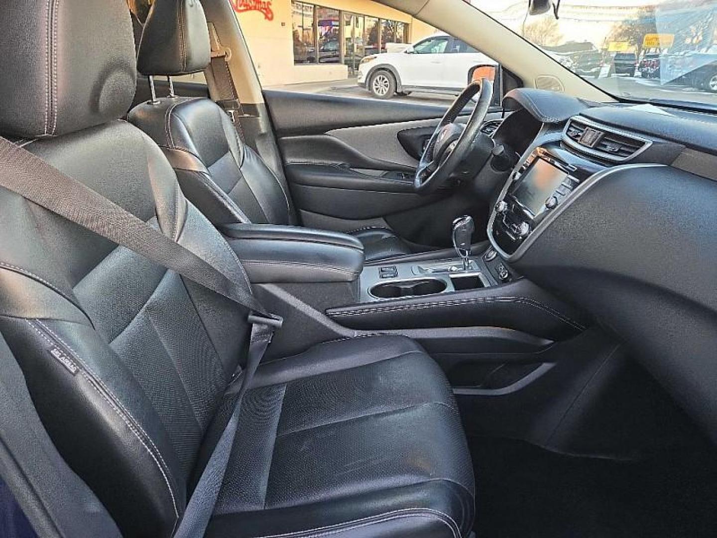 2020 BLUE /BLACK Nissan Murano SL AWD (5N1AZ2CS1LN) with an 3.5L V6 DOHC 24V engine, CVT transmission, located at 3304 Woodville Road, Northwood, OH, 43619, (419) 210-8019, 41.612694, -83.480743 - Photo#16