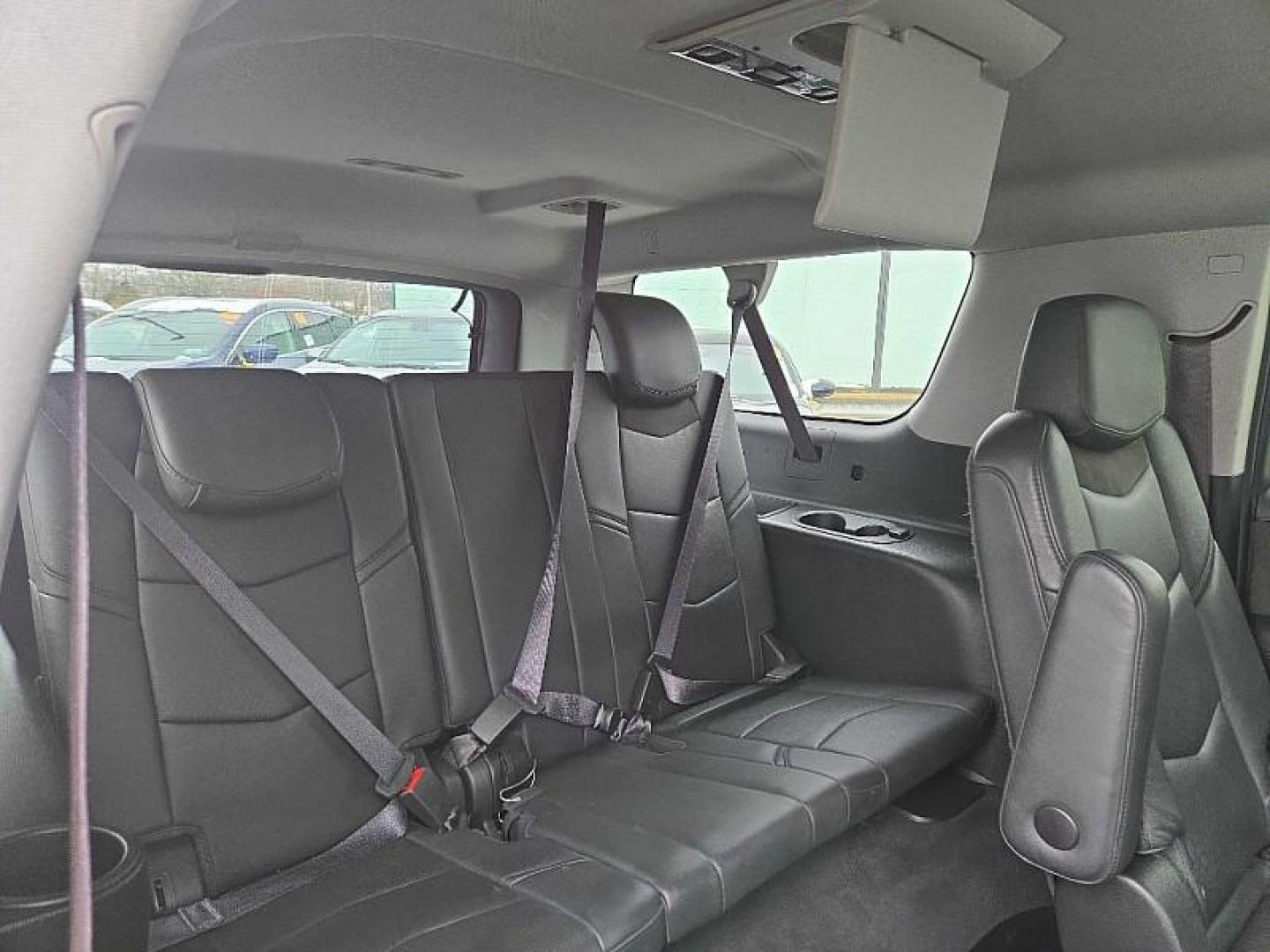 2017 BLACK /BLACK Cadillac Escalade ESV Premium 4WD (1GYS4JKJ1HR) with an 6.2L V8 OHV 16V FFV engine, 8A transmission, located at 3304 Woodville Road, Northwood, OH, 43619, (419) 210-8019, 41.612694, -83.480743 - Your #1 Destination for Auto Loans and mdash;No Matter Your Credit!At our dealership, we believe everyone deserves the opportunity to drive their dream car and mdash;whether you have good credit, bad credit, or no credit at all. With a wide selection of hundreds of cars, trucks, and SUVs, you'll fin - Photo#18