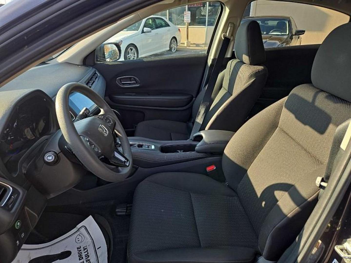 2016 BLACK /BLACK Honda HR-V EX 4WD CVT (3CZRU6H59GM) with an 1.8L L4 DOHC 16V engine, 5-Speed Automatic transmission, located at 3304 Woodville Road, Northwood, OH, 43619, (419) 210-8019, 41.612694, -83.480743 - Your #1 Destination for Auto Loans and mdash;No Matter Your Credit!At our dealership, we believe everyone deserves the opportunity to drive their dream car and mdash;whether you have good credit, bad credit, or no credit at all. With a wide selection of hundreds of cars, trucks, and SUVs, you'll fin - Photo#9