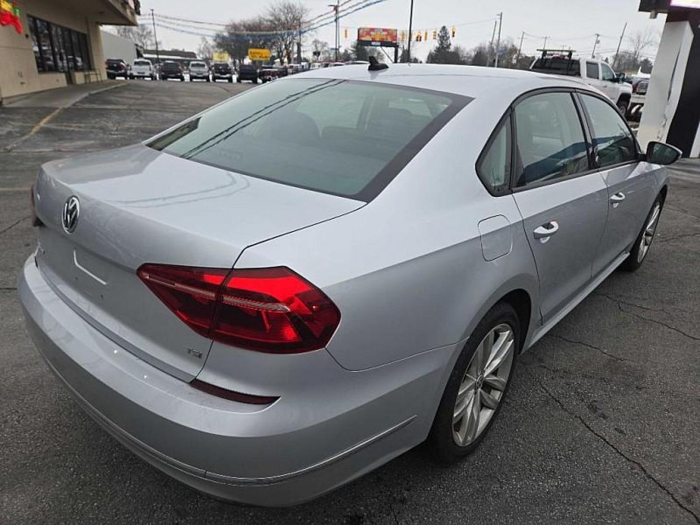 2019 SILVER /BLACK Volkswagen Passat Wolfsburg Edition (1VWLA7A34KC) with an 2.0L L4 DOHC 16V engine, 6A transmission, located at 3304 Woodville Road, Northwood, OH, 43619, (419) 210-8019, 41.612694, -83.480743 - Your #1 Destination for Auto Loans and mdash;No Matter Your Credit!At our dealership, we believe everyone deserves the opportunity to drive their dream car and mdash;whether you have good credit, bad credit, or no credit at all. With a wide selection of hundreds of cars, trucks, and SUVs, you'll fin - Photo#4