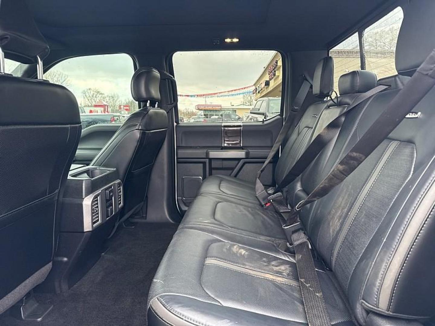 2016 SILVER /BLACK Ford F-150 XLT SuperCrew 6.5-ft. Bed 4WD (1FTEW1EG3GF) with an 3.5L V6 TURBO engine, 6A transmission, located at 3304 Woodville Road, Northwood, OH, 43619, (419) 210-8019, 41.612694, -83.480743 - Your #1 Destination for Auto Loans and mdash;No Matter Your Credit!At our dealership, we believe everyone deserves the opportunity to drive their dream car and mdash;whether you have good credit, bad credit, or no credit at all. With a wide selection of hundreds of cars, trucks, and SUVs, you'll fin - Photo#11