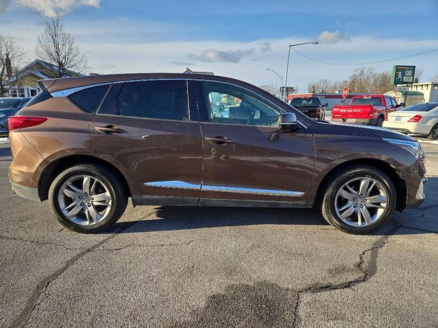 2019 BROWN /BEIGE Acura RDX SH-AWD w/Advance Package (5J8TC2H76KL) with an 2.0L L4 DOHC 16V engine, 10A transmission, located at 3304 Woodville Road, Northwood, OH, 43619, (419) 210-8019, 41.612694, -83.480743 - Your #1 Destination for Auto Loans and mdash;No Matter Your Credit!At our dealership, we believe everyone deserves the opportunity to drive their dream car and mdash;whether you have good credit, bad credit, or no credit at all. With a wide selection of hundreds of cars, trucks, and SUVs, you'll fin - Photo#5