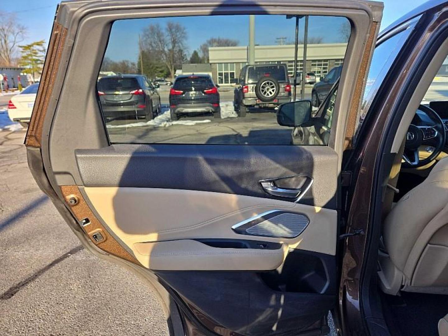 2019 BROWN /BEIGE Acura RDX SH-AWD w/Advance Package (5J8TC2H76KL) with an 2.0L L4 DOHC 16V engine, 10A transmission, located at 3304 Woodville Road, Northwood, OH, 43619, (419) 210-8019, 41.612694, -83.480743 - Your #1 Destination for Auto Loans and mdash;No Matter Your Credit!At our dealership, we believe everyone deserves the opportunity to drive their dream car and mdash;whether you have good credit, bad credit, or no credit at all. With a wide selection of hundreds of cars, trucks, and SUVs, you'll fin - Photo#10