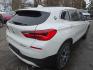 2018 WHITE /TAN BMW X2 xDrive28i (WBXYJ5C38JE) with an 2.0L L4 DOHC 16V engine, 8A transmission, located at 3304 Woodville Road, Northwood, OH, 43619, (419) 210-8019, 41.612694, -83.480743 - Photo#4