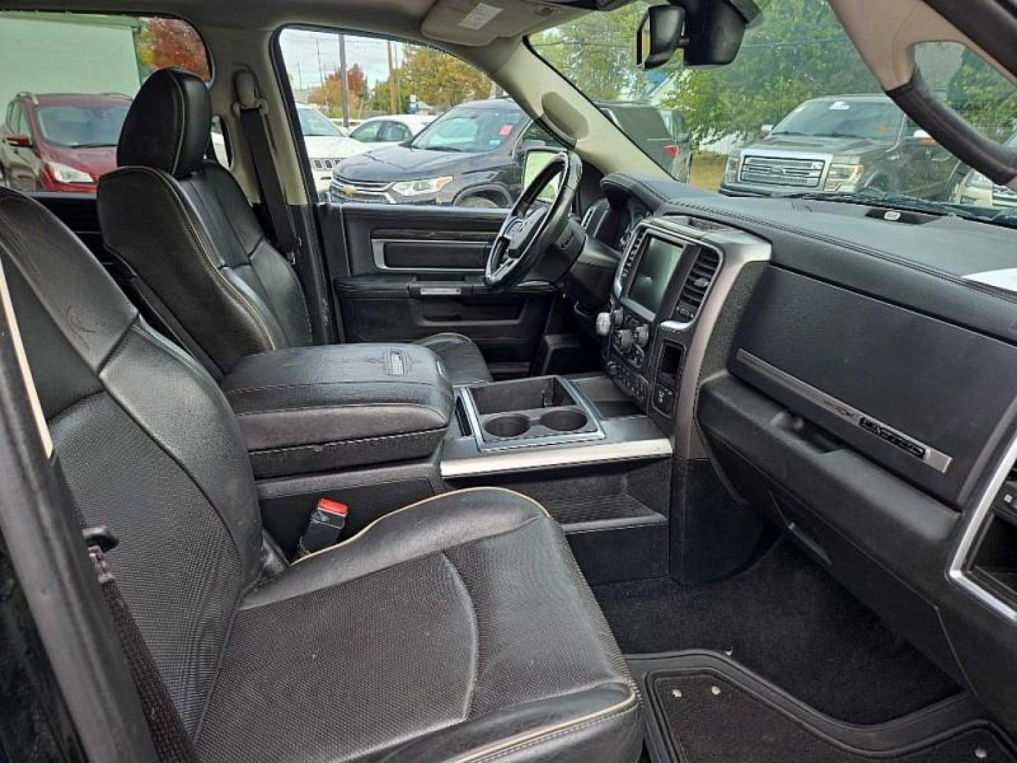 2015 BLACK /BLACK RAM 1500 Longhorn Crew Cab SWB 4WD (1C6RR7PTXFS) with an 5.7L V8 OHV 16V engine, 6-Speed Automatic transmission, located at 3304 Woodville Road, Northwood, OH, 43619, (419) 210-8019, 41.612694, -83.480743 - Photo#18