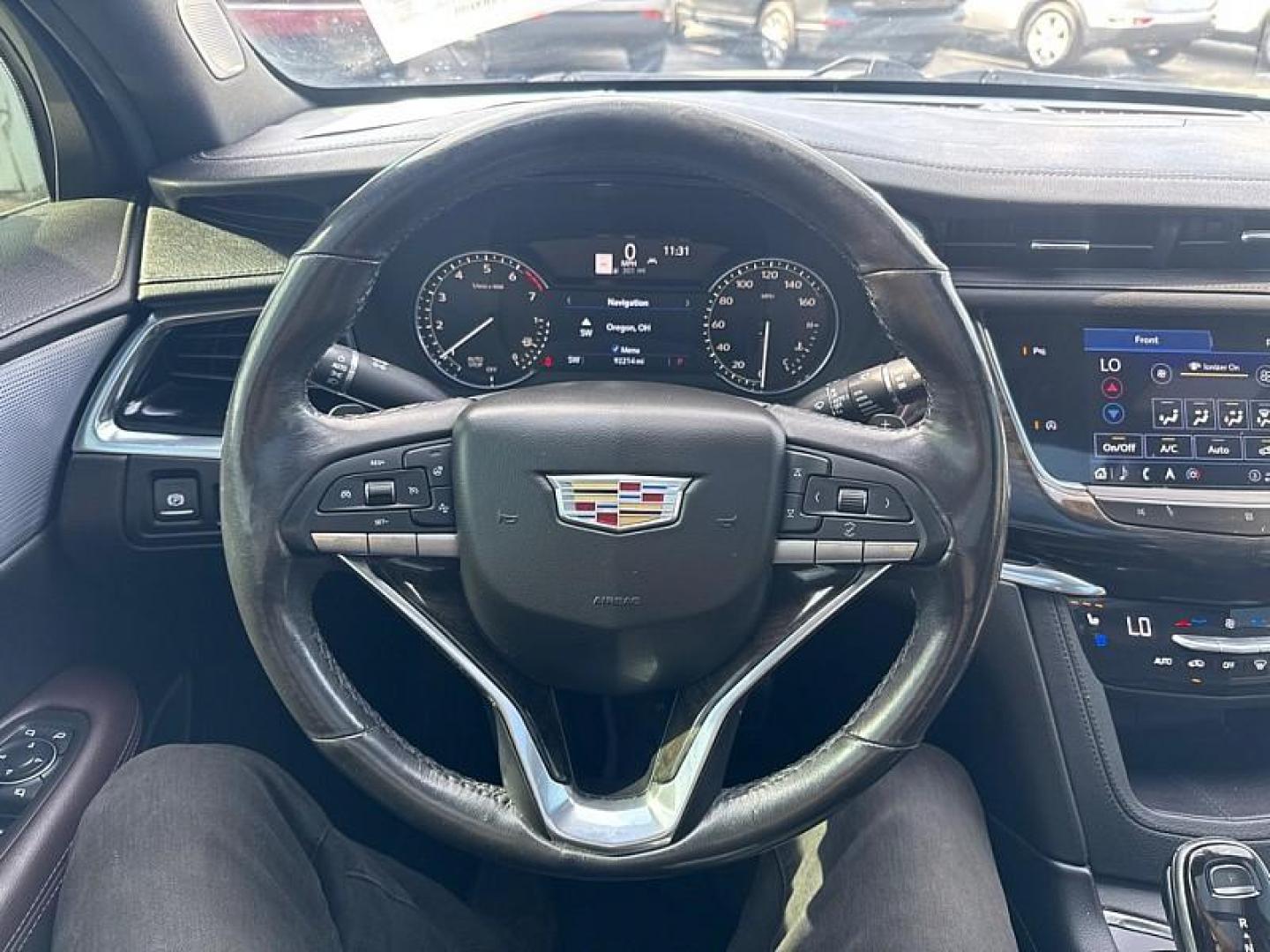 2020 White Cadillac XT6 Premium Luxury (1GYKPCRS7LZ) with an 3.6L V6 DOHC 24V engine, 9A transmission, located at 3304 Woodville Road, Northwood, OH, 43619, (419) 210-8019, 41.612694, -83.480743 - Photo#21