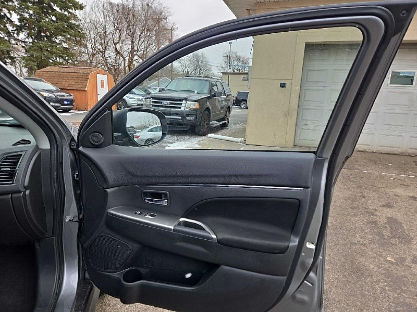 2020 Gray /BLACK Mitsubishi Outlander Sport 2.0 ES 4WD (JA4ARUAU0MU) with an 2.0L L4 DOHC 16V engine, CVT transmission, located at 3304 Woodville Road, Northwood, OH, 43619, (419) 210-8019, 41.612694, -83.480743 - Your #1 Destination for Auto Loans and mdash;No Matter Your Credit!At our dealership, we believe everyone deserves the opportunity to drive their dream car and mdash;whether you have good credit, bad credit, or no credit at all. With a wide selection of hundreds of cars, trucks, and SUVs, you'll fin - Photo#15