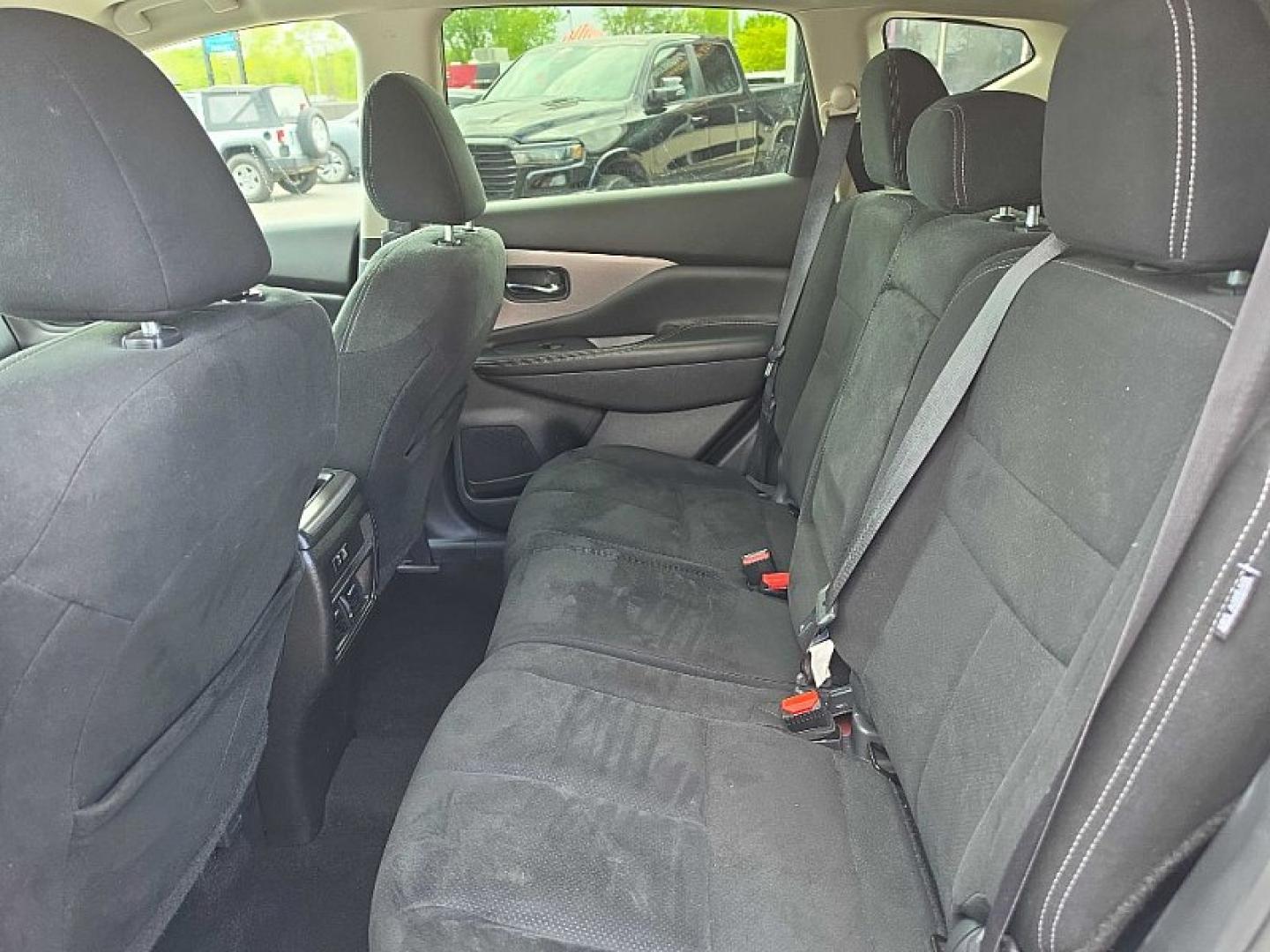 2021 RED /BLACK Nissan Murano SV AWD (5N1AZ2BS2MC) with an 3.5L V6 DOHC 24V engine, CVT transmission, located at 3304 Woodville Road, Northwood, OH, 43619, (419) 210-8019, 41.612694, -83.480743 - Your #1 Destination for Auto Loans and mdash;No Matter Your Credit!At our dealership, we believe everyone deserves the opportunity to drive their dream car and mdash;whether you have good credit, bad credit, or no credit at all. With a wide selection of hundreds of cars, trucks, and SUVs, you'll fin - Photo#61