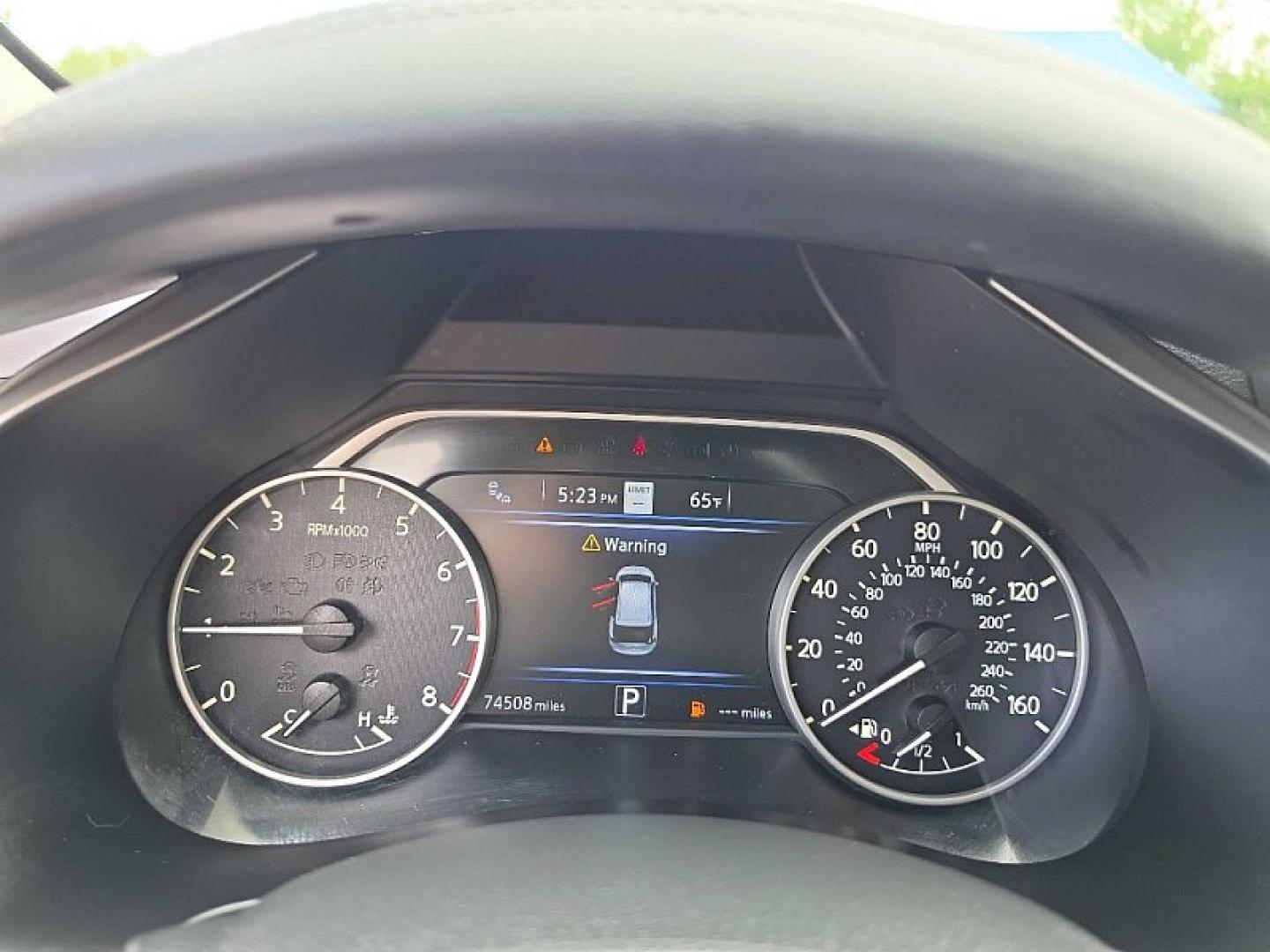 2021 RED /BLACK Nissan Murano SV AWD (5N1AZ2BS2MC) with an 3.5L V6 DOHC 24V engine, CVT transmission, located at 3304 Woodville Road, Northwood, OH, 43619, (419) 210-8019, 41.612694, -83.480743 - Your #1 Destination for Auto Loans and mdash;No Matter Your Credit!At our dealership, we believe everyone deserves the opportunity to drive their dream car and mdash;whether you have good credit, bad credit, or no credit at all. With a wide selection of hundreds of cars, trucks, and SUVs, you'll fin - Photo#68