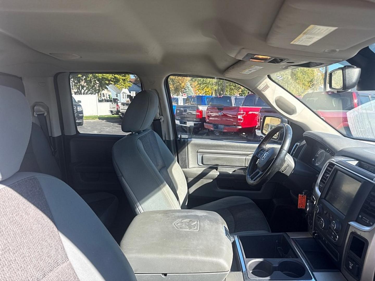 2013 BROWN /GRAY RAM 1500 SLT Quad Cab 4WD (1C6RR7GT9DS) with an 5.7L V8 OHV 16V engine, 6-Speed Automatic transmission, located at 3304 Woodville Road, Northwood, OH, 43619, (419) 210-8019, 41.612694, -83.480743 - Your #1 Destination for Auto Loans and mdash;No Matter Your Credit!At our dealership, we believe everyone deserves the opportunity to drive their dream car and mdash;whether you have good credit, bad credit, or no credit at all. With a wide selection of hundreds of cars, trucks, and SUVs, you'll fin- Photo#15
