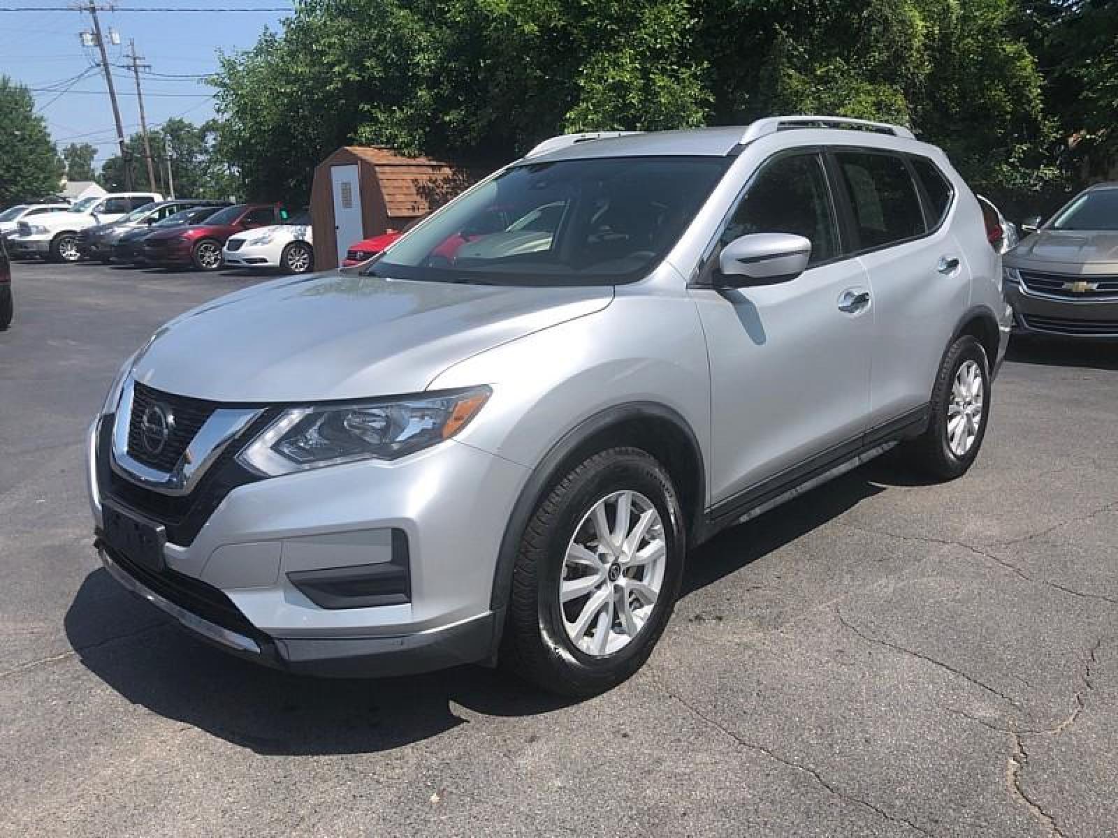2019 Silver /BLACK Nissan Rogue (KNMAT2MV0KP) with an 4-Cyl 2.5 Liter engine, Automatic transmission, located at 3304 Woodville Road, Northwood, OH, 43619, (419) 210-8019, 41.612694, -83.480743 - We are #1 Auto Loan for Good Bad or No Credit we have hundreds of vehicles to choose from stop on in or just fill out our online application to get approved for auto financing and see your credit score for free by visiting our website today. We have Low Payment Options and Terms Available to Suit - Photo #9