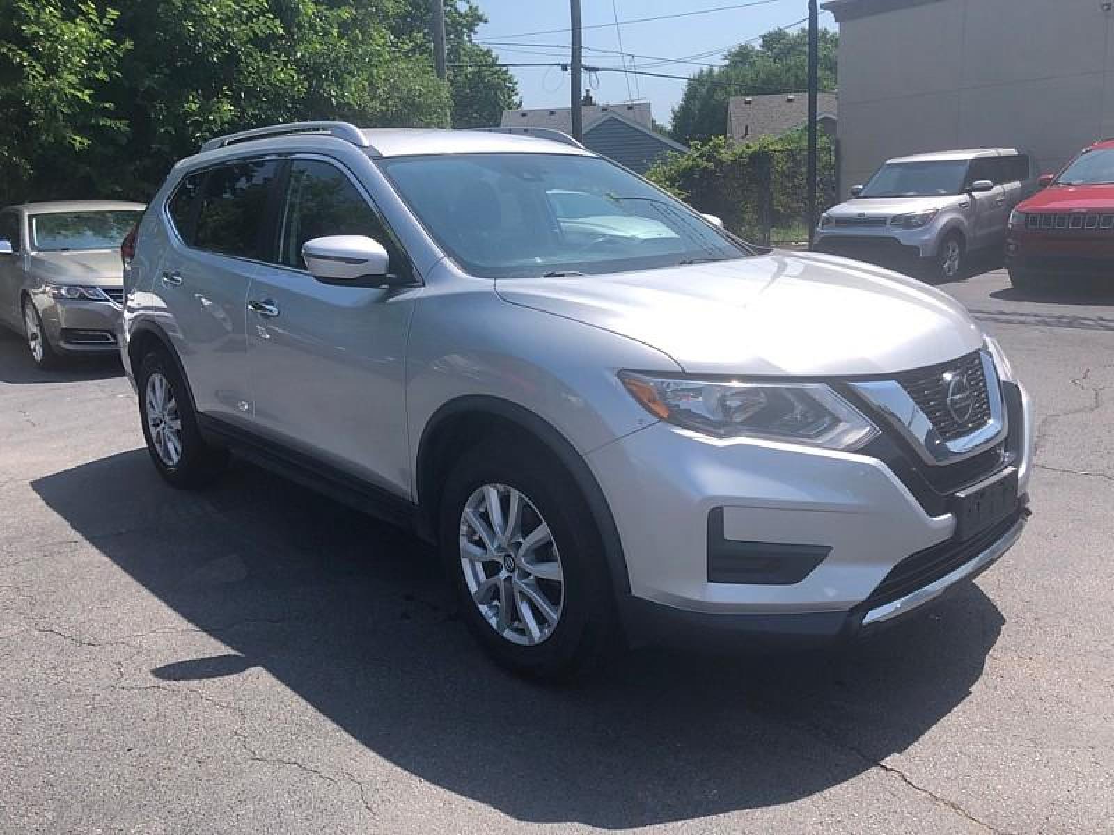 2019 Silver /BLACK Nissan Rogue (KNMAT2MV0KP) with an 4-Cyl 2.5 Liter engine, Automatic transmission, located at 3304 Woodville Road, Northwood, OH, 43619, (419) 210-8019, 41.612694, -83.480743 - We are #1 Auto Loan for Good Bad or No Credit we have hundreds of vehicles to choose from stop on in or just fill out our online application to get approved for auto financing and see your credit score for free by visiting our website today. We have Low Payment Options and Terms Available to Suit - Photo #11