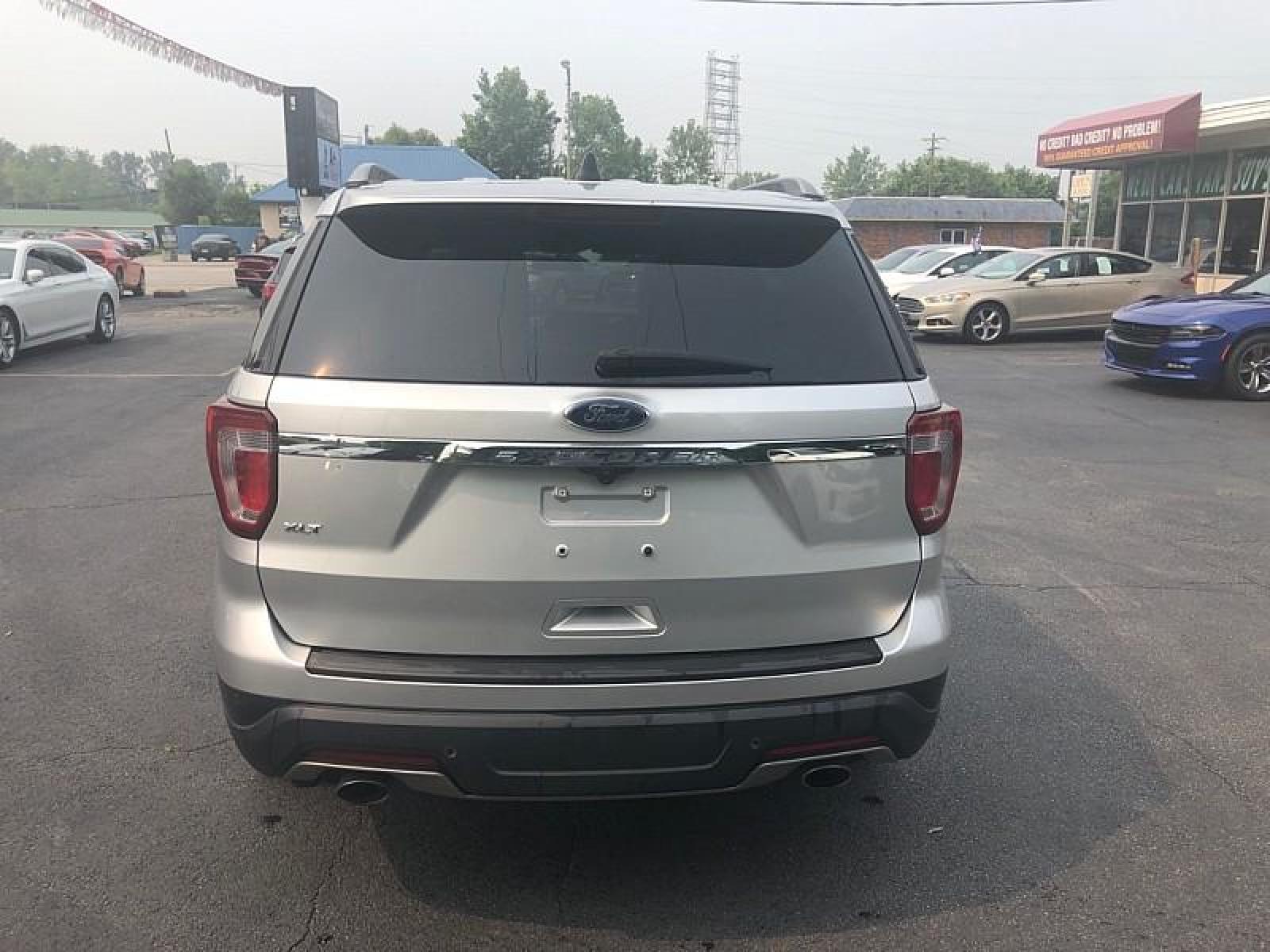 2018 SILVER /BLACK Ford Explorer (1FM5K7D89JG) with an V6 3.5 Liter engine, Auto 6-Spd SelectShift transmission, located at 3304 Woodville Road, Northwood, OH, 43619, (419) 210-8019, 41.612694, -83.480743 - We are #1 Auto Loan for Good Bad or No Credit we have hundreds of vehicles to choose from stop on in or just fill out our online application to get approved for auto financing and see your credit score for free by visiting our website today. We have Low Payment Options and Terms Available to Suit - Photo #5