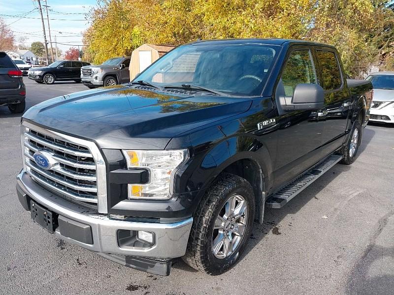 photo of 2017 Ford F150 2WD SuperCrew XLT 5 1/2