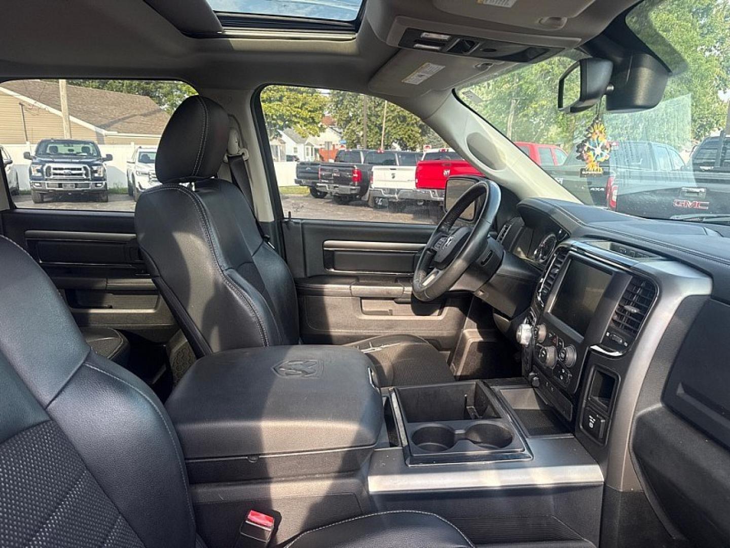 2015 RED /BLACK RAM 1500 Sport Crew Cab SWB 4WD (1C6RR7MT9FS) with an 5.7L V8 OHV 16V engine, 6-Speed Automatic transmission, located at 3304 Woodville Road, Northwood, OH, 43619, (419) 210-8019, 41.612694, -83.480743 - Your #1 Destination for Auto Loans and mdash;No Matter Your Credit!At our dealership, we believe everyone deserves the opportunity to drive their dream car and mdash;whether you have good credit, bad credit, or no credit at all. With a wide selection of hundreds of cars, trucks, and SUVs, you'll fin- Photo#15