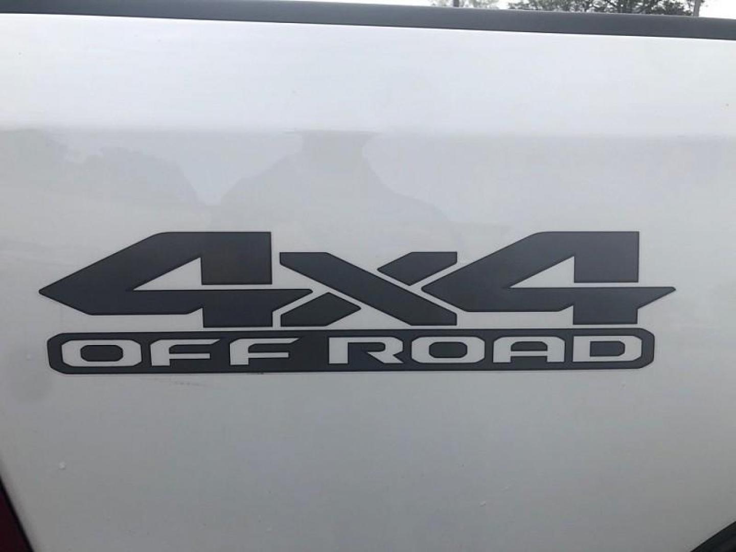 2020 WHITE /BLACK RAM 1500 Big Horn Quad Cab 4WD (1C6RRFBG9LN) with an 3.6L V6 DOHC 24V engine, 8A transmission, located at 3304 Woodville Road, Northwood, OH, 43619, (419) 210-8019, 41.612694, -83.480743 - Your #1 Destination for Auto Loans and mdash;No Matter Your Credit!At our dealership, we believe everyone deserves the opportunity to drive their dream car and mdash;whether you have good credit, bad credit, or no credit at all. With a wide selection of hundreds of cars, trucks, and SUVs, you'll fin - Photo#16