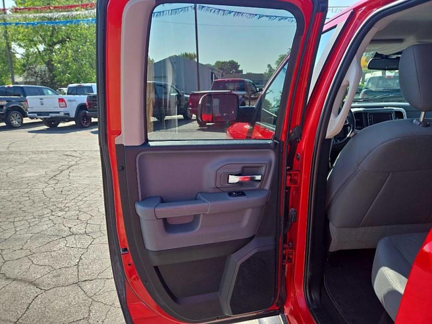 2016 RED /BLACK RAM 1500 SLT Quad Cab 4WD (1C6RR7GT4GS) with an 5.7L V8 OHV 16V engine, 6A transmission, located at 3304 Woodville Road, Northwood, OH, 43619, (419) 210-8019, 41.612694, -83.480743 - Photo#10