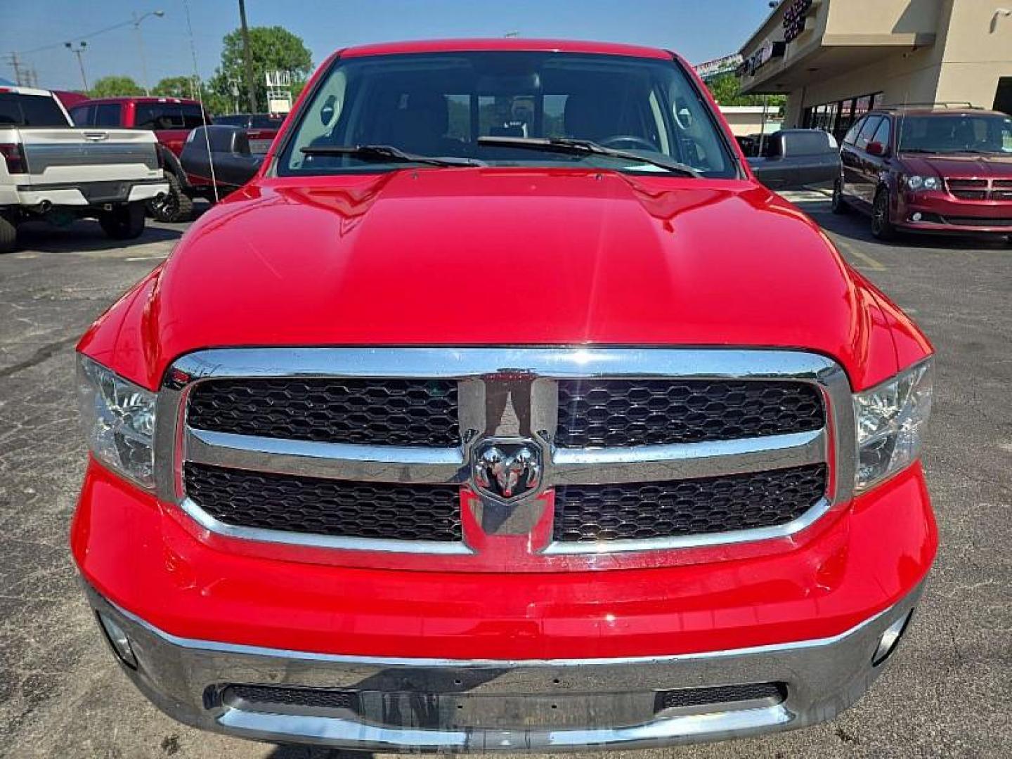 2016 RED /BLACK RAM 1500 SLT Quad Cab 4WD (1C6RR7GT4GS) with an 5.7L V8 OHV 16V engine, 6A transmission, located at 3304 Woodville Road, Northwood, OH, 43619, (419) 210-8019, 41.612694, -83.480743 - Photo#7