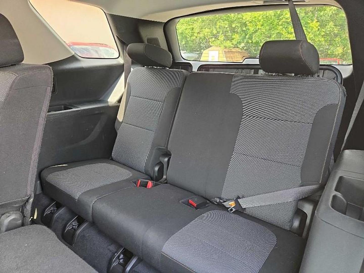 2021 BLACK /BLACK Chevrolet Traverse LS FL AWD (1GNEVLKW5MJ) with an 3.6L V6 DOHC 24V engine, 9A transmission, located at 3304 Woodville Road, Northwood, OH, 43619, (419) 210-8019, 41.612694, -83.480743 - Your #1 Destination for Auto Loans and mdash;No Matter Your Credit!At our dealership, we believe everyone deserves the opportunity to drive their dream car and mdash;whether you have good credit, bad credit, or no credit at all. With a wide selection of hundreds of cars, trucks, and SUVs, you'll fin - Photo#12