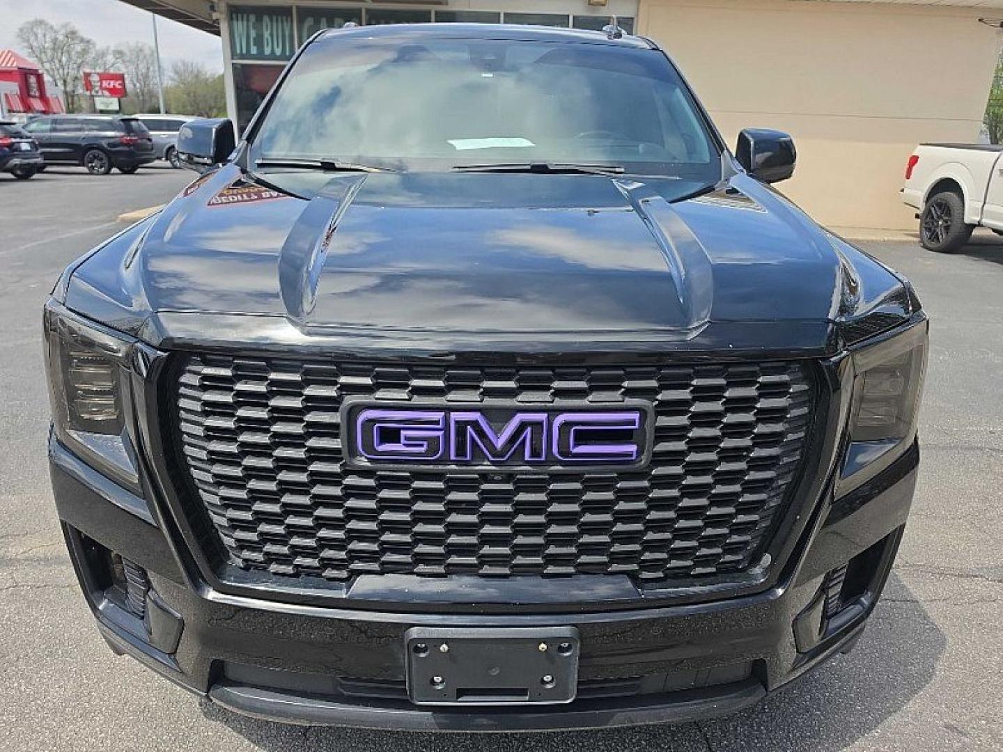 2021 BLACK /BLACK GMC Yukon Denali 4WD (1GKS2DKT4MR) with an 3.0L L6 DOHC 24V TURBO DIESEL engine, 10A transmission, located at 3304 Woodville Road, Northwood, OH, 43619, (419) 210-8019, 41.612694, -83.480743 - Your #1 Destination for Auto Loans and mdash;No Matter Your Credit!At our dealership, we believe everyone deserves the opportunity to drive their dream car and mdash;whether you have good credit, bad credit, or no credit at all. With a wide selection of hundreds of cars, trucks, and SUVs, you'll fin- Photo#51