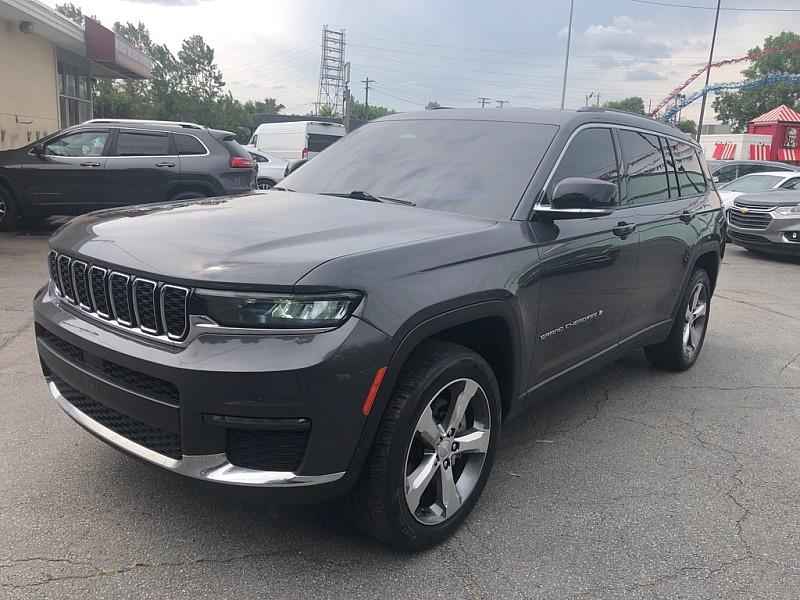 photo of 2021 Jeep Grand Cherokee Limited 4WD