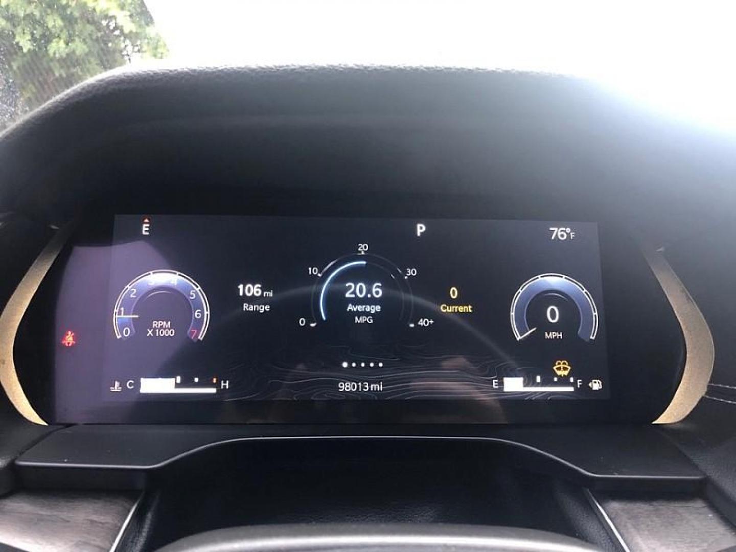 2021 GRAY /BLACK Jeep Grand Cherokee Limited 4WD (1C4RJKBG9M8) with an 3.6L V6 DOHC 24V engine, 8A transmission, located at 3304 Woodville Road, Northwood, OH, 43619, (419) 210-8019, 41.612694, -83.480743 - Your #1 Destination for Auto Loans and mdash;No Matter Your Credit!At our dealership, we believe everyone deserves the opportunity to drive their dream car and mdash;whether you have good credit, bad credit, or no credit at all. With a wide selection of hundreds of cars, trucks, and SUVs, you'll fin - Photo#20