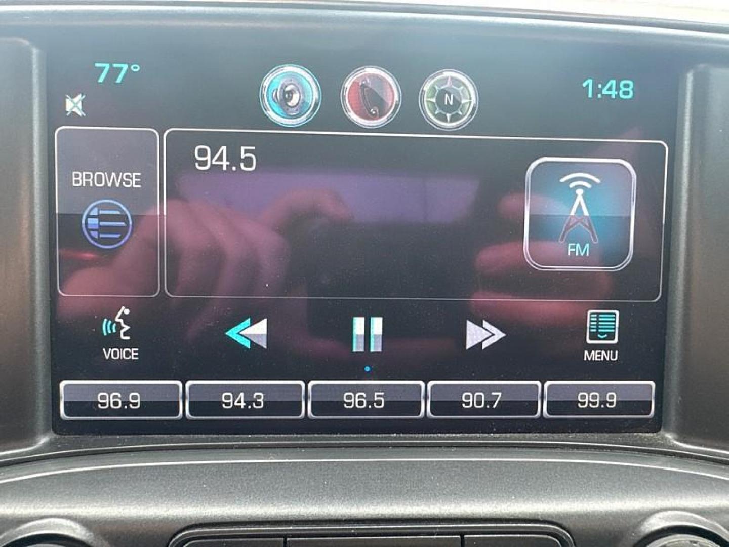 2014 RED /BLACK Chevrolet Silverado 1500 1LT Double Cab 4WD (1GCVKREC7EZ) with an 5.3L V8 OHV 16V engine, 6-Speed Automatic transmission, located at 3304 Woodville Road, Northwood, OH, 43619, (419) 210-8019, 41.612694, -83.480743 - Your #1 Destination for Auto Loans and mdash;No Matter Your Credit!At our dealership, we believe everyone deserves the opportunity to drive their dream car and mdash;whether you have good credit, bad credit, or no credit at all. With a wide selection of hundreds of cars, trucks, and SUVs, you'll fin - Photo#19