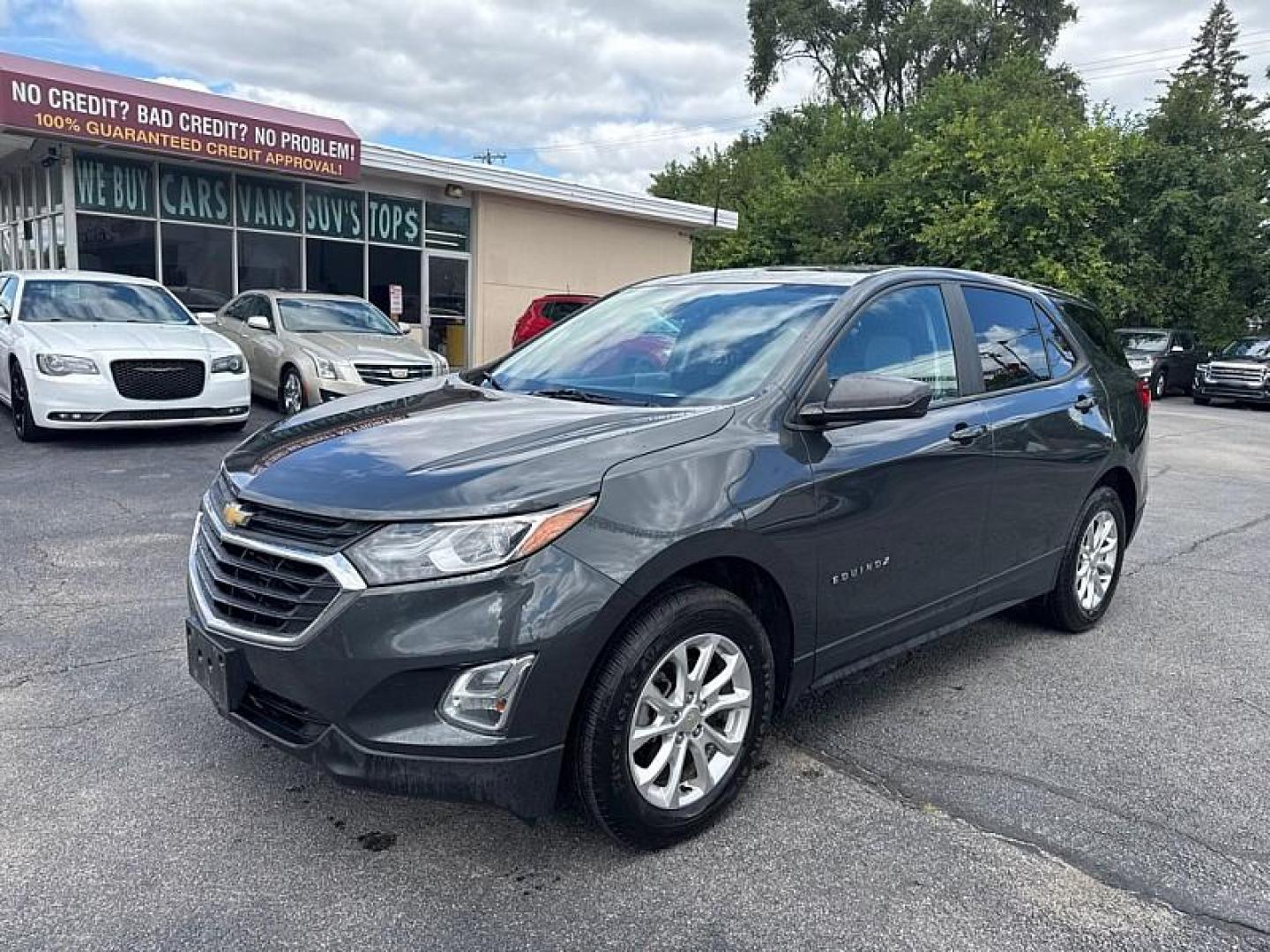 2020 GRAY /GRAY Chevrolet Equinox LS 1.5 AWD (2GNAXSEV7L6) with an 1.5L L4 DIR DOHC 16V TURBO engine, 6A transmission, located at 3304 Woodville Road, Northwood, OH, 43619, (419) 210-8019, 41.612694, -83.480743 - Your #1 Destination for Auto Loans and mdash;No Matter Your Credit!At our dealership, we believe everyone deserves the opportunity to drive their dream car and mdash;whether you have good credit, bad credit, or no credit at all. With a wide selection of hundreds of cars, trucks, and SUVs, you'll fin - Photo#0