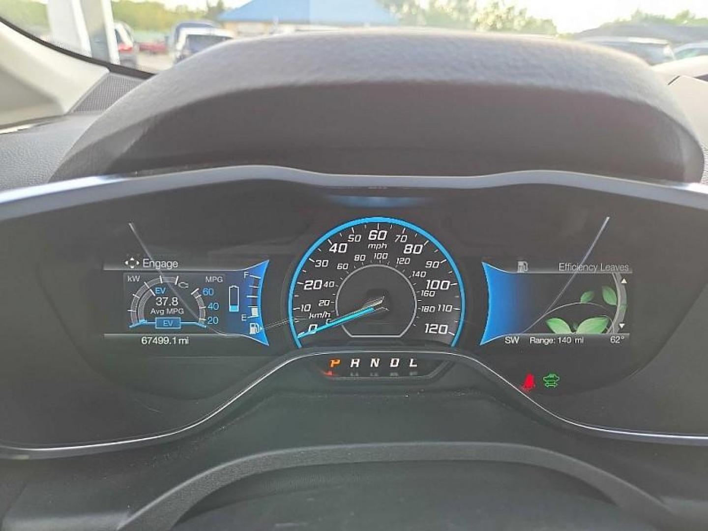 2017 SILVER /GREY Ford C-Max Hybrid SE (1FADP5AU2HL) with an 2.0L L4 DOHC 16V HYBRID engine, CVT transmission, located at 3304 Woodville Road, Northwood, OH, 43619, (419) 210-8019, 41.612694, -83.480743 - Your #1 Destination for Auto Loans and mdash;No Matter Your Credit!At our dealership, we believe everyone deserves the opportunity to drive their dream car and mdash;whether you have good credit, bad credit, or no credit at all. With a wide selection of hundreds of cars, trucks, and SUVs, you'll fin - Photo#18