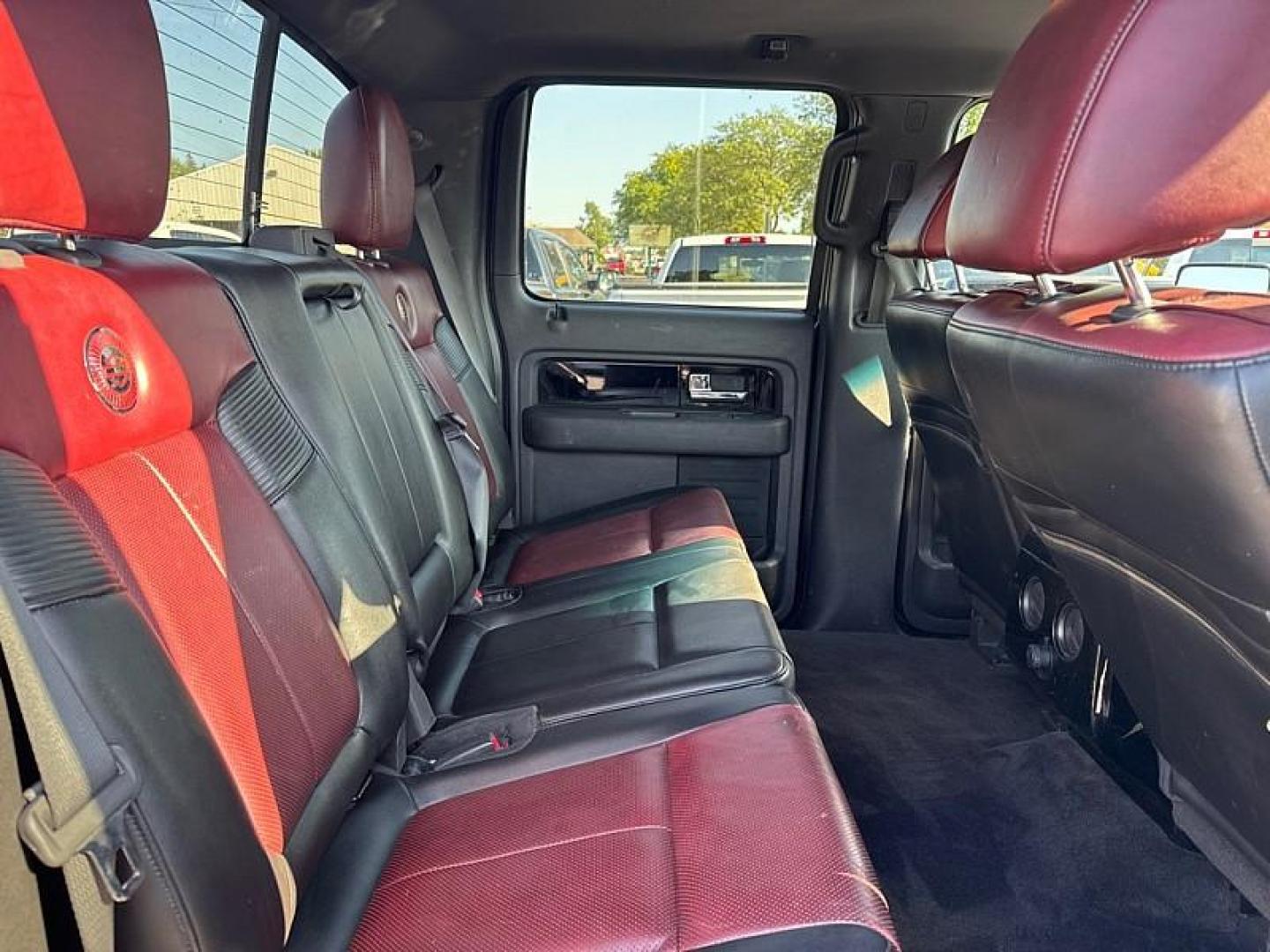 2010 BLACK /BROWN Ford F-150 Lariat SuperCrew 5.5-ft. Bed 4WD (1FTFW1EV1AF) with an 5.4L V8 SOHC 24V FFV engine, 4-Speed Automatic transmission, located at 3304 Woodville Road, Northwood, OH, 43619, (419) 210-8019, 41.612694, -83.480743 - Your #1 Destination for Auto Loans and mdash;No Matter Your Credit!At our dealership, we believe everyone deserves the opportunity to drive their dream car and mdash;whether you have good credit, bad credit, or no credit at all. With a wide selection of hundreds of cars, trucks, and SUVs, you'll fin - Photo#14