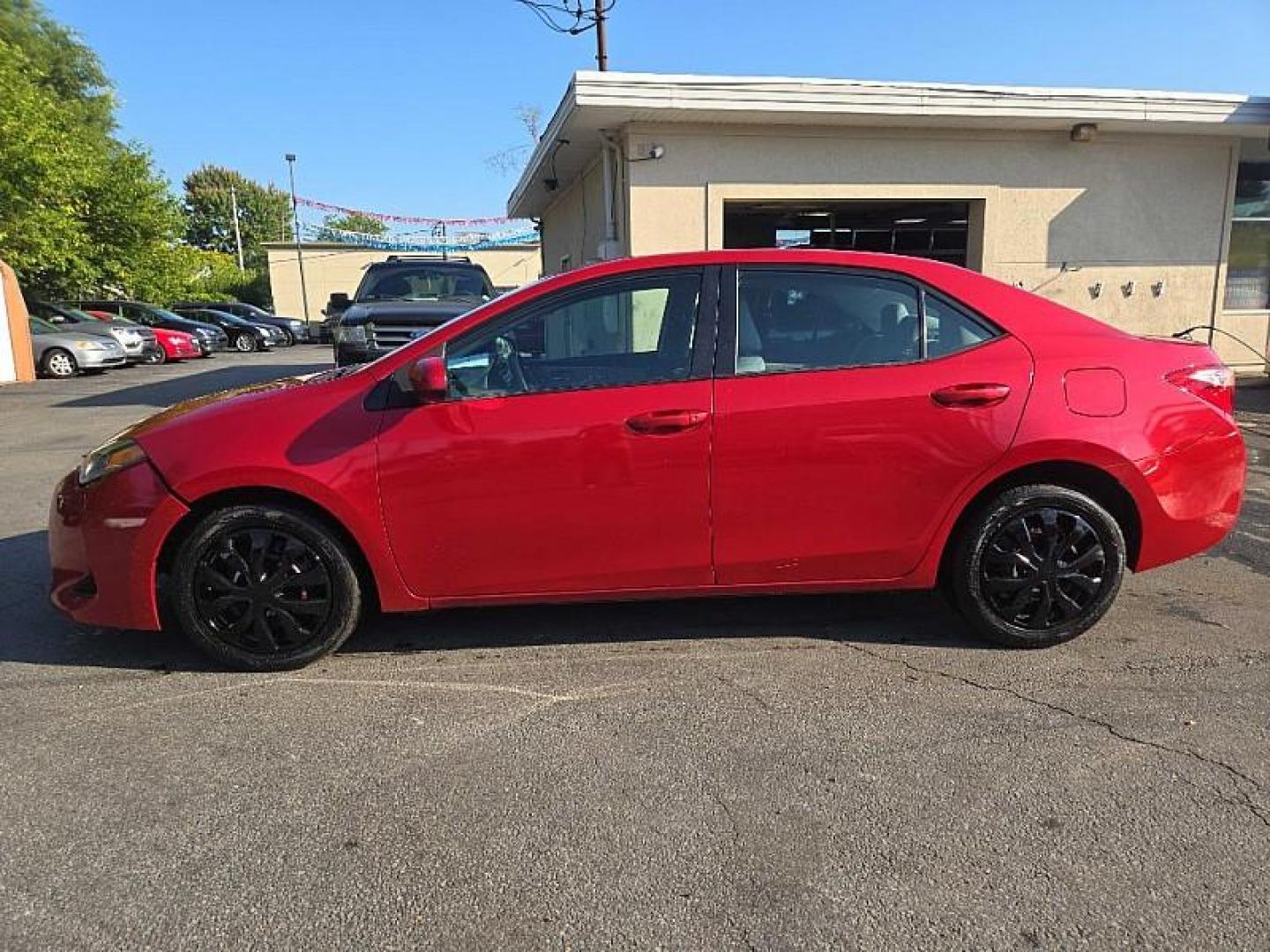 2019 RED /GRAY Toyota Corolla SE CVT (2T1BURHEXKC) with an 1.8L L4 DOHC 16V engine, CVT transmission, located at 3304 Woodville Road, Northwood, OH, 43619, (419) 210-8019, 41.612694, -83.480743 - Your #1 Destination for Auto Loans and mdash;No Matter Your Credit!At our dealership, we believe everyone deserves the opportunity to drive their dream car and mdash;whether you have good credit, bad credit, or no credit at all. With a wide selection of hundreds of cars, trucks, and SUVs, you'll fin - Photo#1