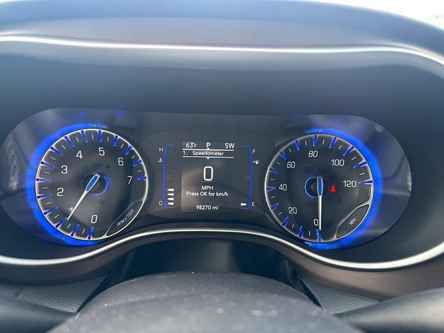 2022 BLACK /BLACK Chrysler Voyager LX (2C4RC1CG2NR) with an 3.6L V6 DOHC 24V engine, 9A transmission, located at 3304 Woodville Road, Northwood, OH, 43619, (419) 210-8019, 41.612694, -83.480743 - Your #1 Destination for Auto Loans and mdash;No Matter Your Credit!At our dealership, we believe everyone deserves the opportunity to drive their dream car and mdash;whether you have good credit, bad credit, or no credit at all. With a wide selection of hundreds of cars, trucks, and SUVs, you'll fin - Photo#18