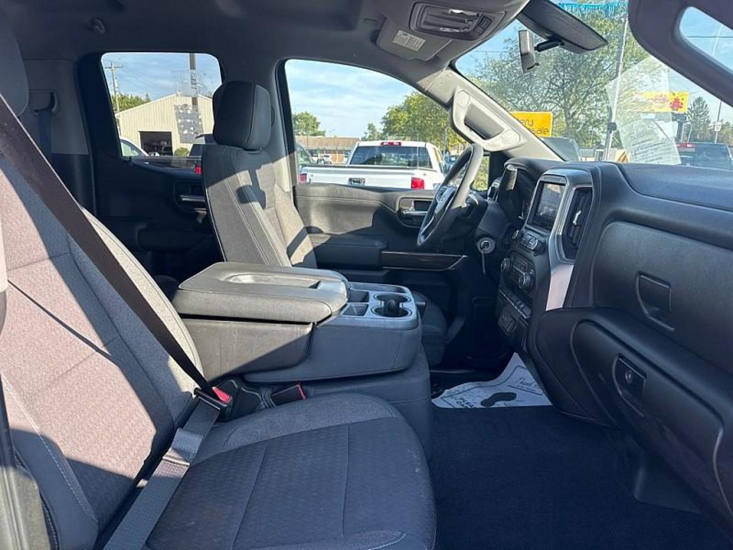 2020 BLACK /BLACK Chevrolet Silverado 1500 LT Double Cab 4WD (1GCRYDED0LZ) with an 5.3L V8 OHV 16V engine, 6A transmission, located at 3304 Woodville Road, Northwood, OH, 43619, (419) 210-8019, 41.612694, -83.480743 - Photo#15