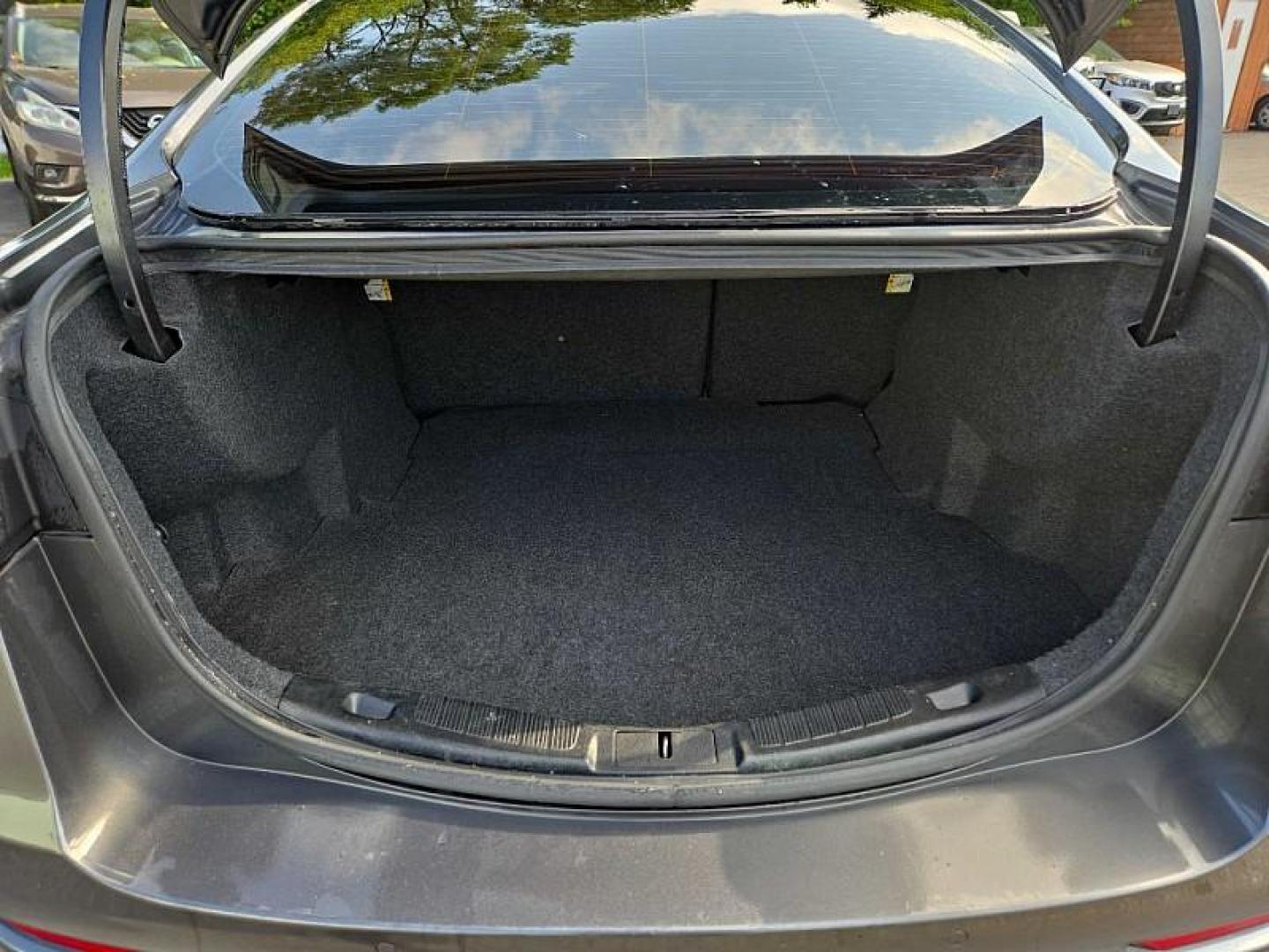 2020 GRAY /BLACK Ford Fusion SEL (3FA6P0CD9LR) with an 1.5L L4 DOHC 16V engine, 6A transmission, located at 3304 Woodville Road, Northwood, OH, 43619, (419) 210-8019, 41.612694, -83.480743 - Your #1 Destination for Auto Loans and mdash;No Matter Your Credit!At our dealership, we believe everyone deserves the opportunity to drive their dream car and mdash;whether you have good credit, bad credit, or no credit at all. With a wide selection of hundreds of cars, trucks, and SUVs, you'll fin - Photo#12