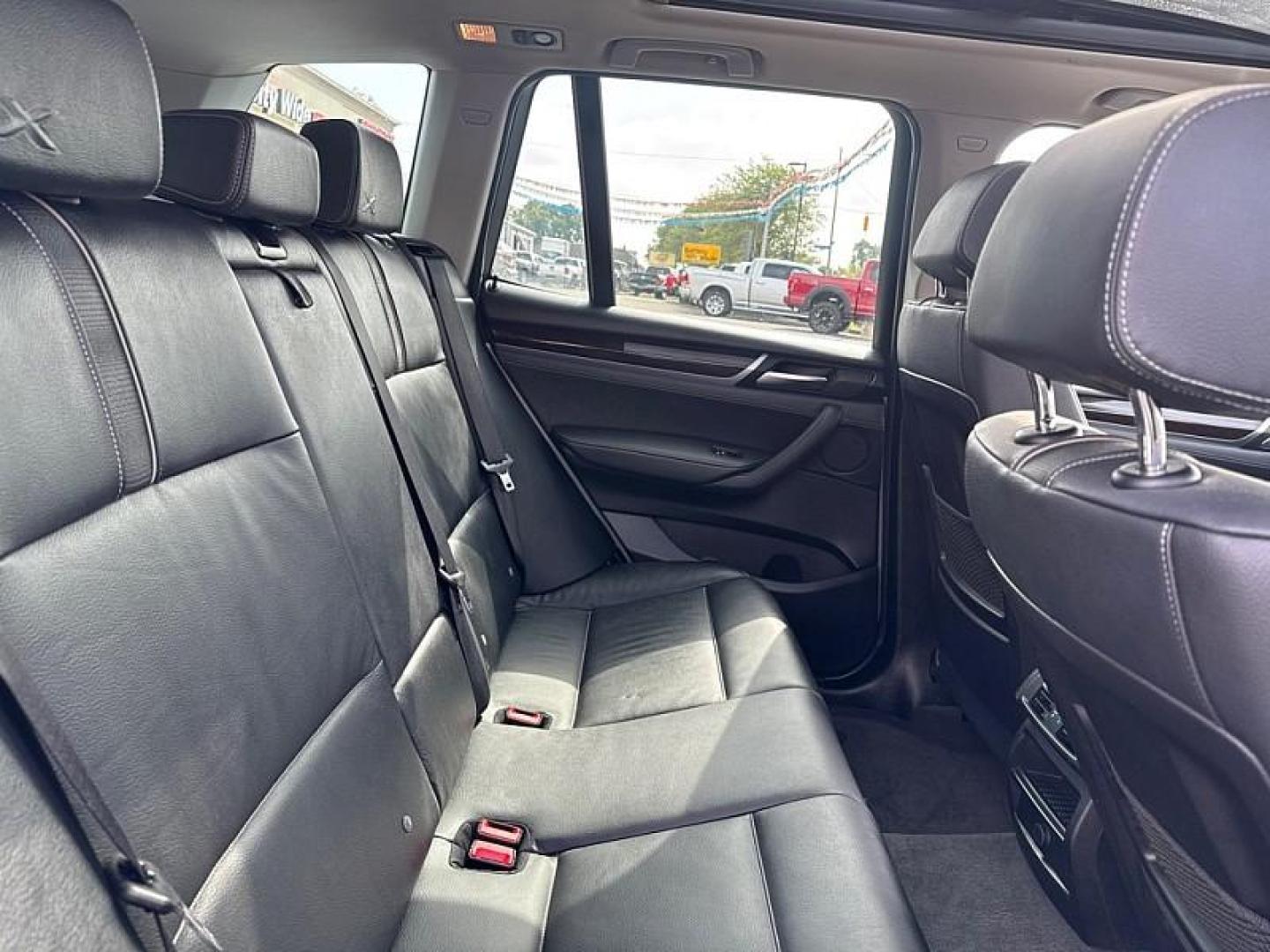 2017 SILVER /BLACK BMW X3 xDrive28i (5UXWX9C38H0) with an 2.0L L4 DOHC 16V engine, 8A transmission, located at 3304 Woodville Road, Northwood, OH, 43619, (419) 210-8019, 41.612694, -83.480743 - Your #1 Destination for Auto Loans and mdash;No Matter Your Credit!At our dealership, we believe everyone deserves the opportunity to drive their dream car and mdash;whether you have good credit, bad credit, or no credit at all. With a wide selection of hundreds of cars, trucks, and SUVs, you'll fin - Photo#14