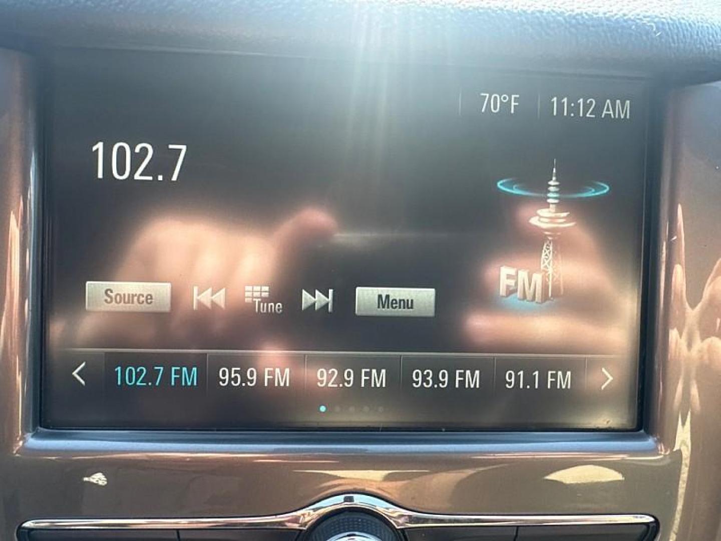 2018 WHITE /BLACK Chevrolet Cruze LT Auto (1G1BE5SM8J7) with an 1.4L L4 DOHC 16V TURBO engine, 6A transmission, located at 3304 Woodville Road, Northwood, OH, 43619, (419) 210-8019, 41.612694, -83.480743 - Photo#20