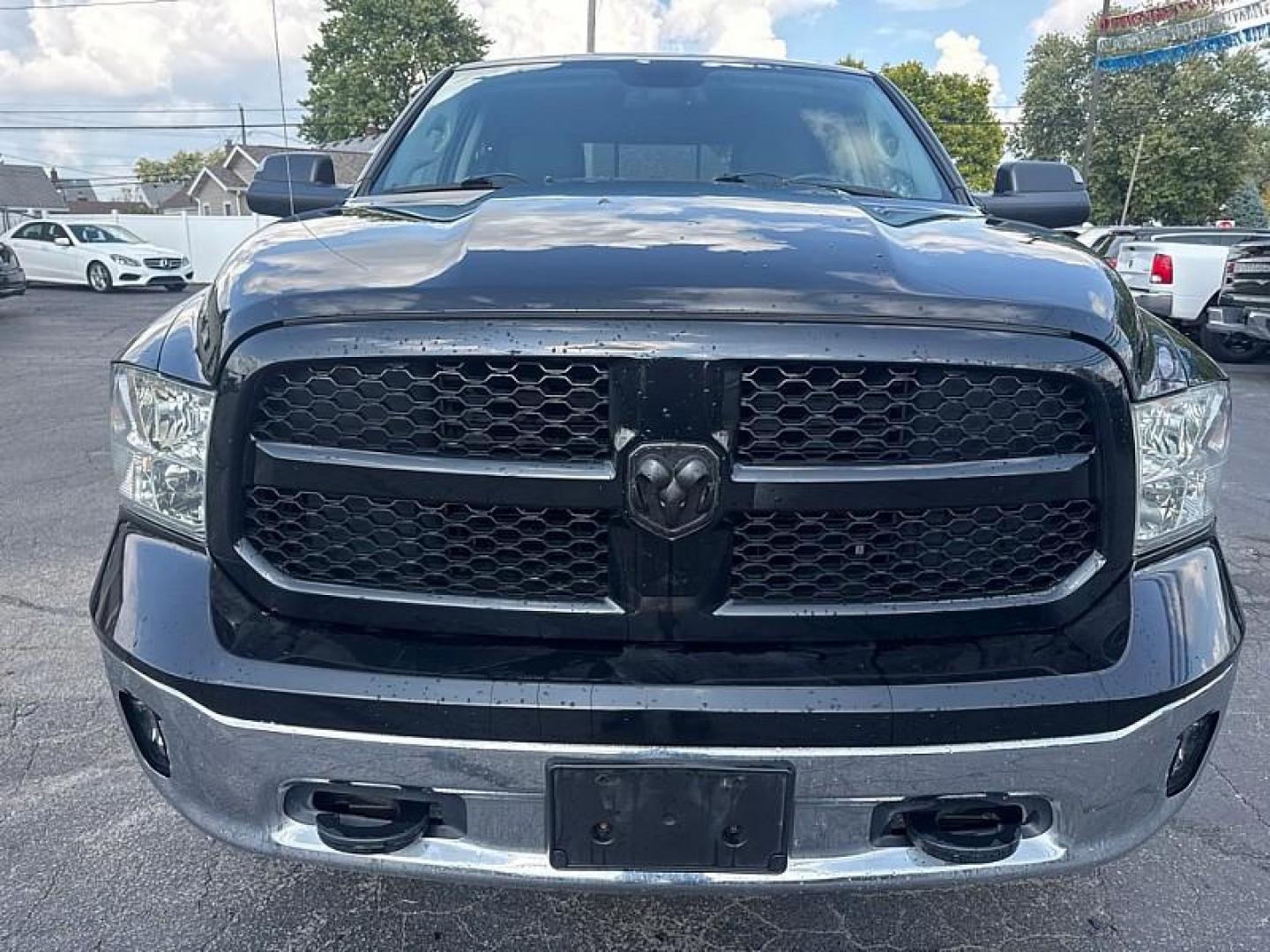 2014 BLACK /BLACK/GRAY RAM 1500 SLT Quad Cab 4WD (1C6RR7GT3ES) with an 5.7L V8 OHV 16V engine, 6-Speed Automatic transmission, located at 3304 Woodville Road, Northwood, OH, 43619, (419) 210-8019, 41.612694, -83.480743 - Your #1 Destination for Auto Loans and mdash;No Matter Your Credit!At our dealership, we believe everyone deserves the opportunity to drive their dream car and mdash;whether you have good credit, bad credit, or no credit at all. With a wide selection of hundreds of cars, trucks, and SUVs, you'll fin - Photo#7