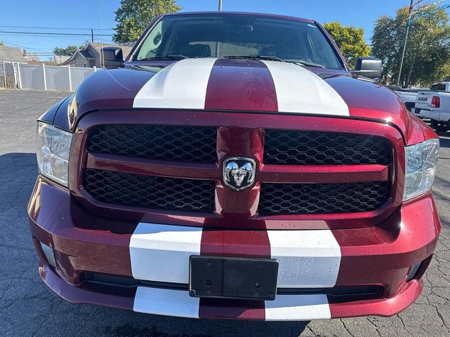 2018 RED /BLACK RAM 1500 Tradesman Crew Cab SWB 4WD (1C6RR7KT7JS) with an 5.7L V8 OHV 16V engine, 8A transmission, located at 3304 Woodville Road, Northwood, OH, 43619, (419) 210-8019, 41.612694, -83.480743 - Your #1 Destination for Auto Loans and mdash;No Matter Your Credit!At our dealership, we believe everyone deserves the opportunity to drive their dream car and mdash;whether you have good credit, bad credit, or no credit at all. With a wide selection of hundreds of cars, trucks, and SUVs, you'll fin - Photo#7
